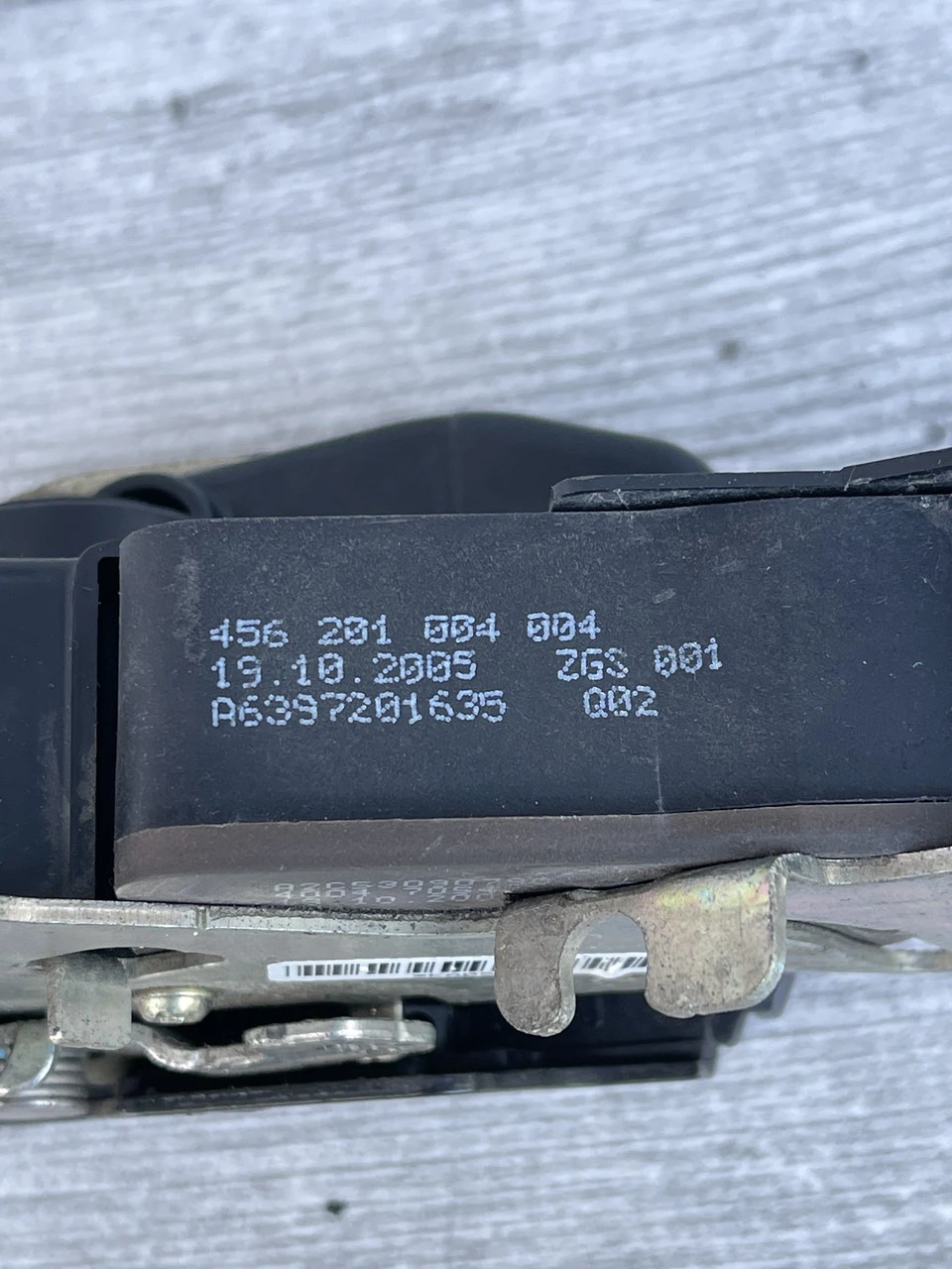 Замок дверей передній лівій Mercedes Vito 639 2003-2010 A6397201635 - фото 1