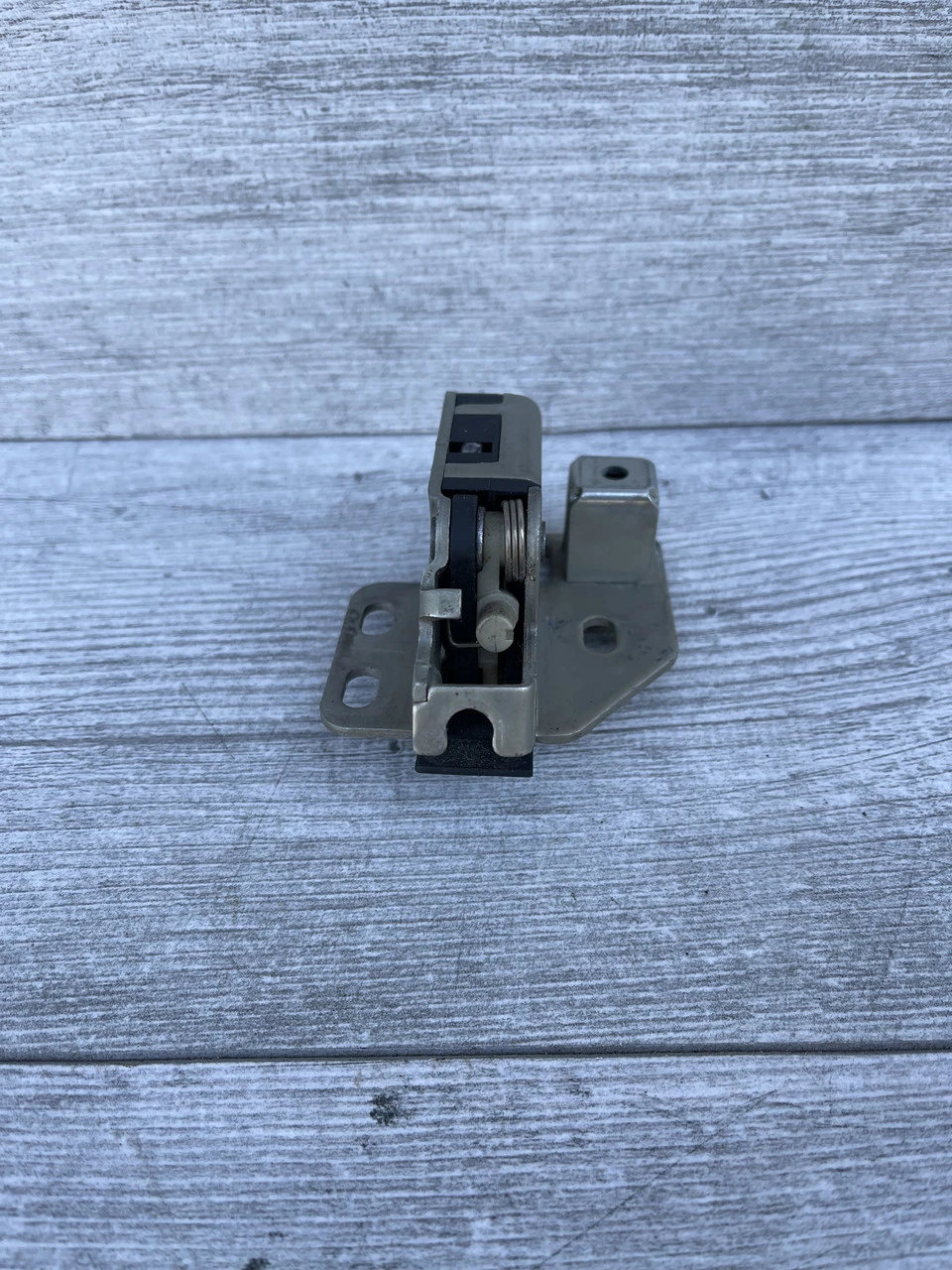 Замок задньої лівої двері Mercedes Sprinter Volkswagen Crafter 2006-2016 A9067401135 - фото 4