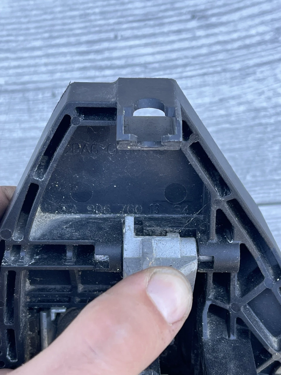 Ручка задніх дверей права Volkswagen Crafter Mercedes Sprinter 906 A9067601334 - фото 4