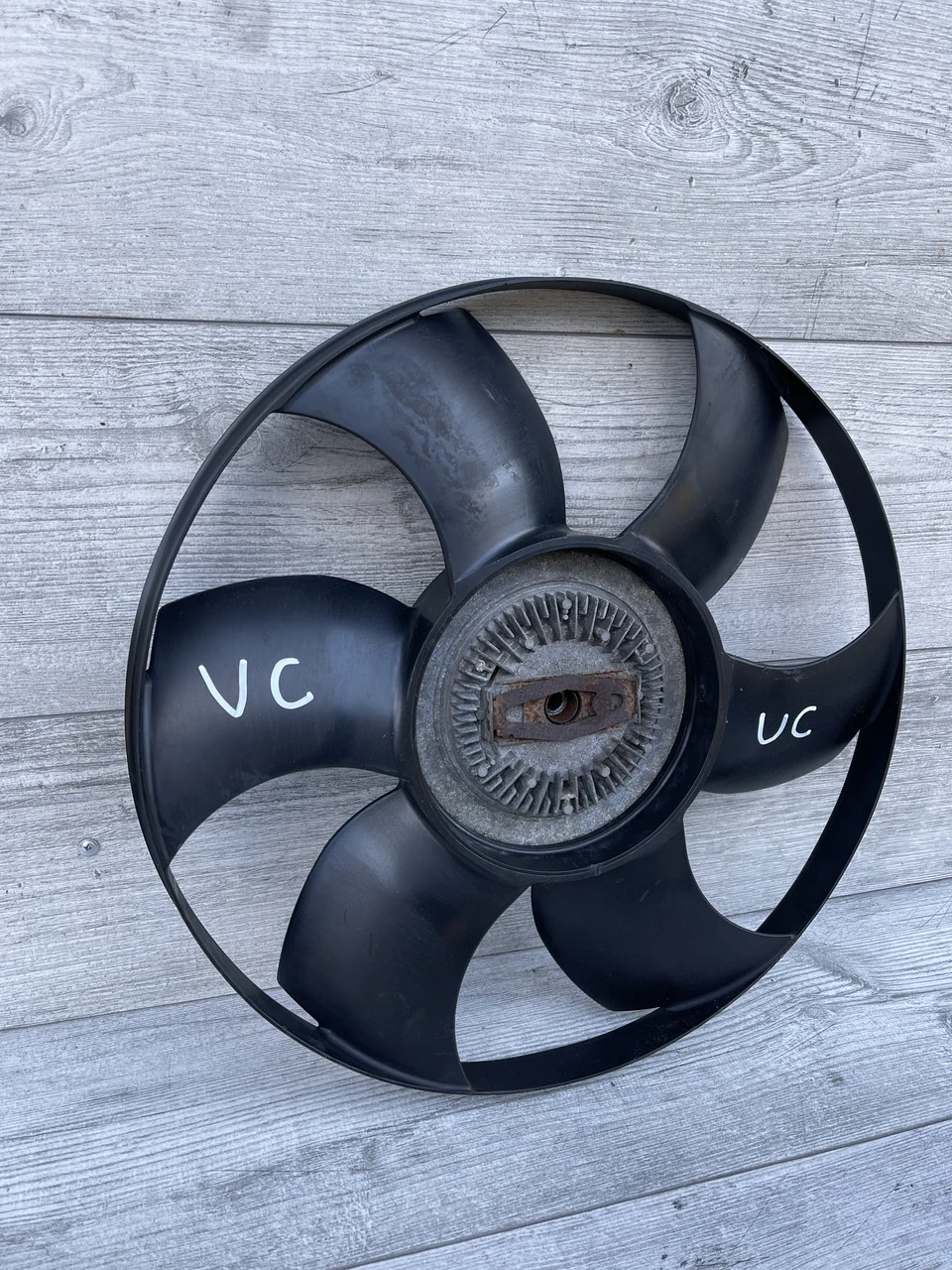 Вентилятор радіатора охолодження віскомфту Volkswagen Crafter 2.5 - фото 1