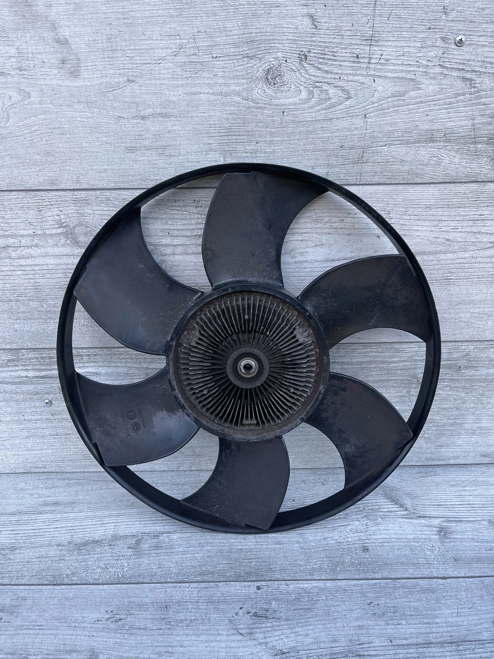 Вентилятор радіатора охолодження віскомфту Volkswagen Crafter 2.5 - фото 3