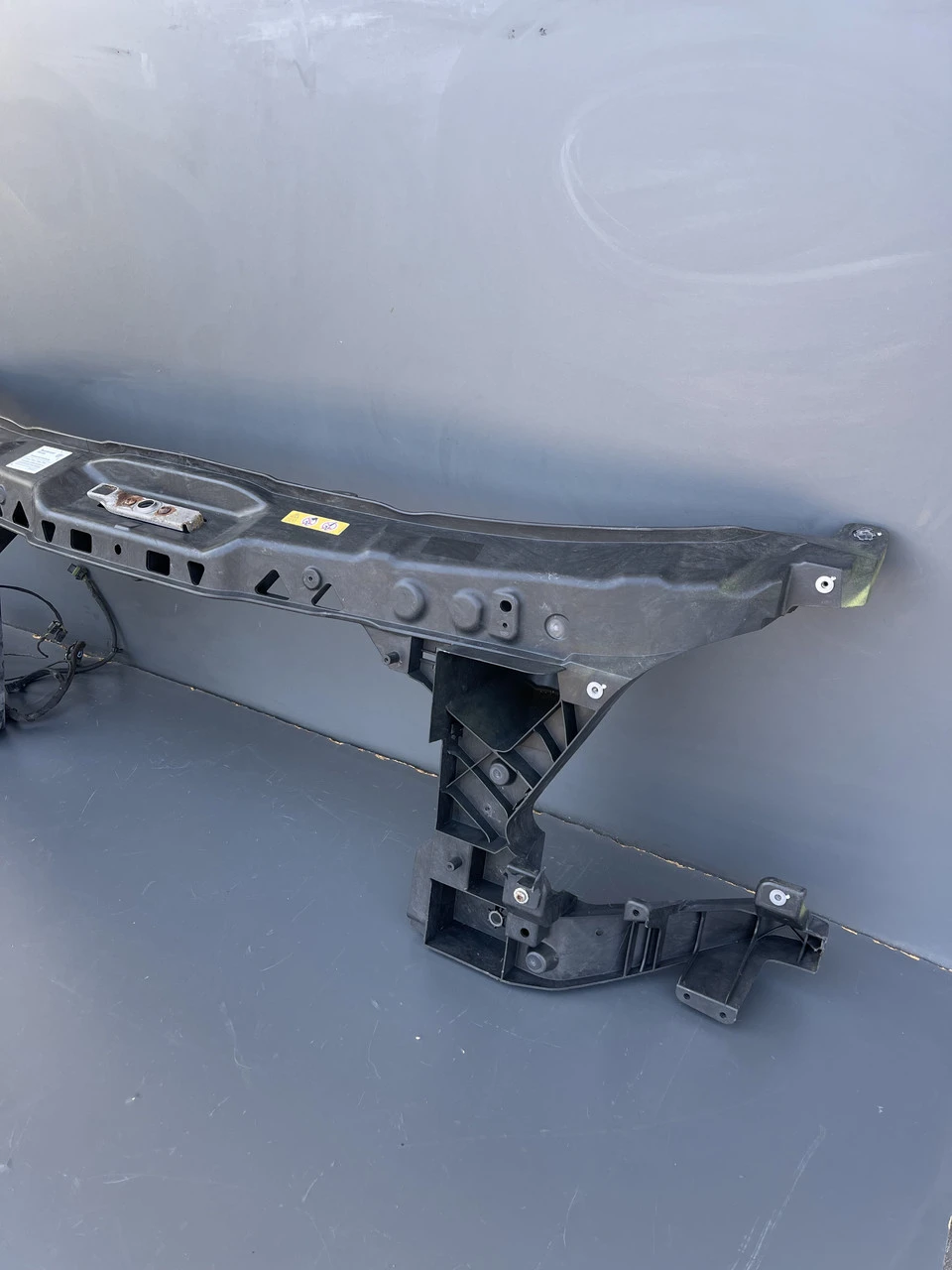 Телевізор (Панель передня) Mercedes Sprinter 906 2006-2013г Спринтер 906 A9068800203 - фото 1