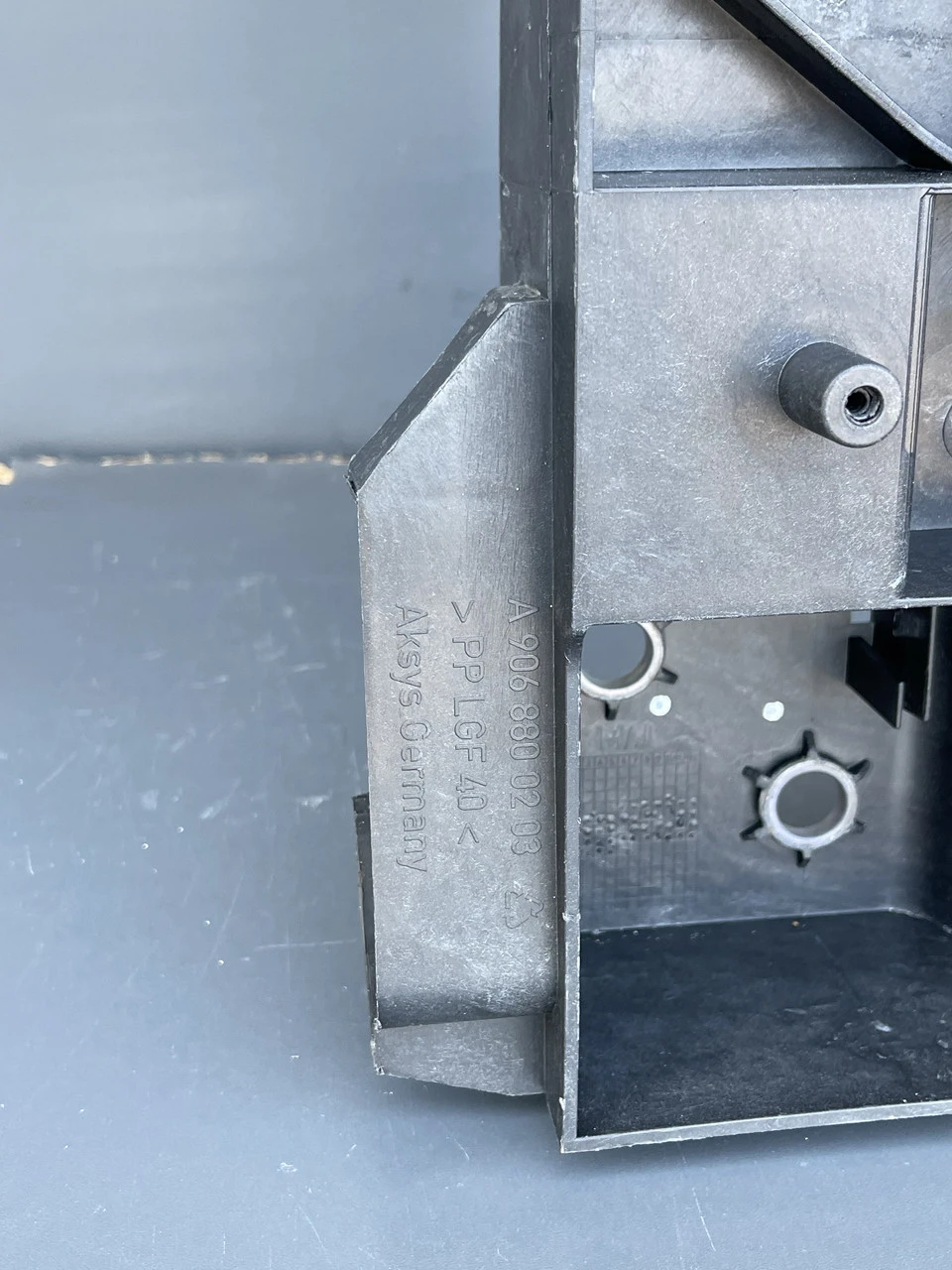 Телевізор (Панель передня) Mercedes Sprinter 906 2006-2013г Спринтер 906 A9068800203 - фото 3