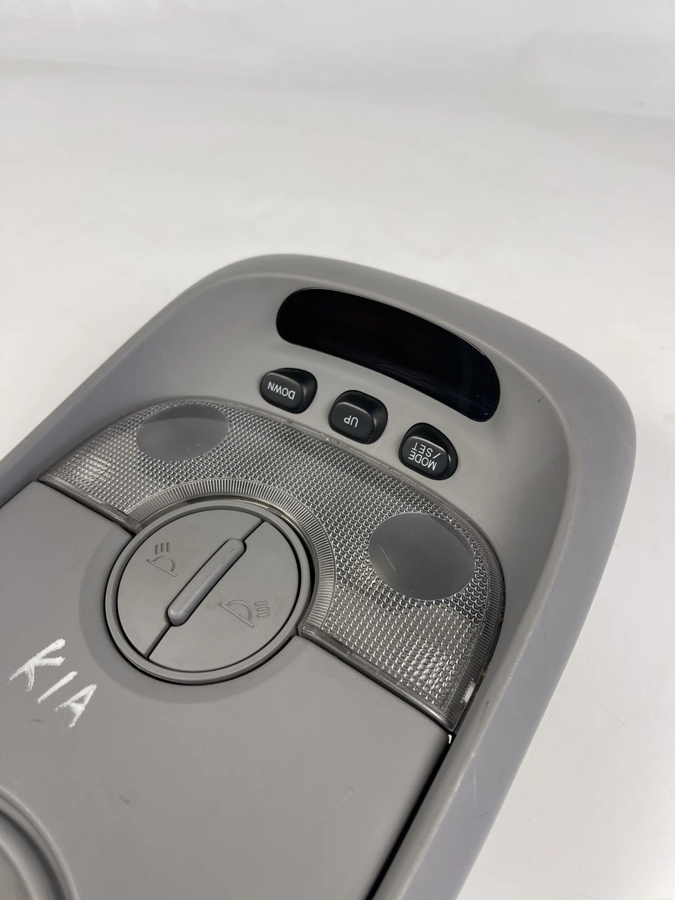 Плафон освітлення салону Kia Sorento 1 Кіа Соренто - фото 2