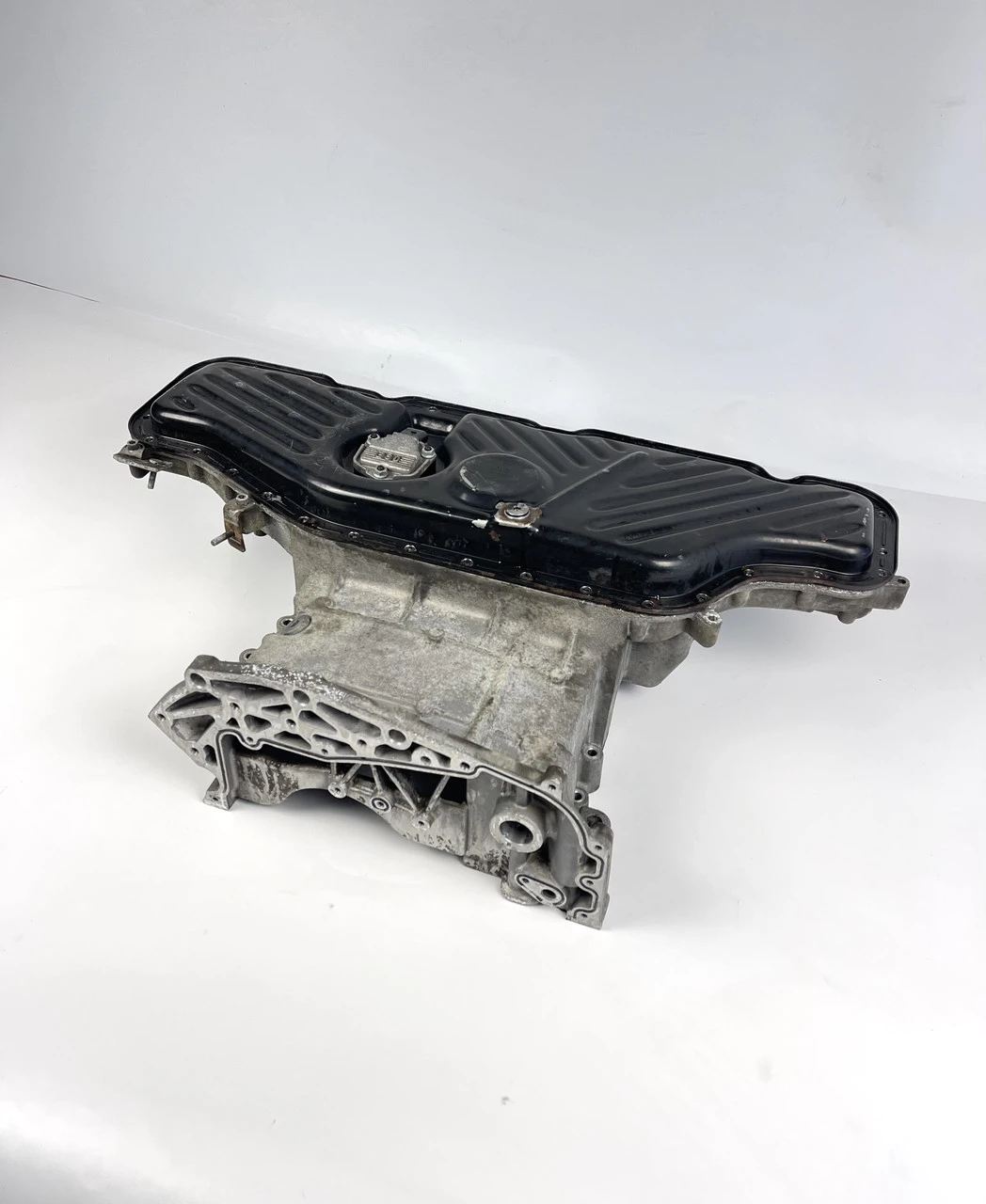 Оливний піддон Audi A6 C6 2.7 3.0 піддон Audi A6 C6 - фото 1