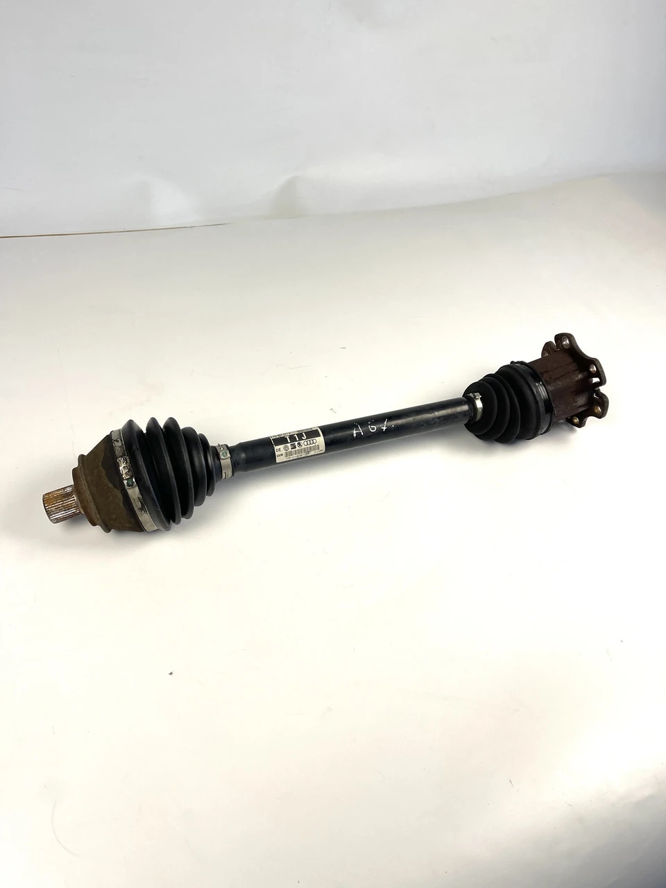Напівось передня ліва Audi A6 C6 2.7 3.0 напівось Audi A6 C6 4F0407271J - фото 2