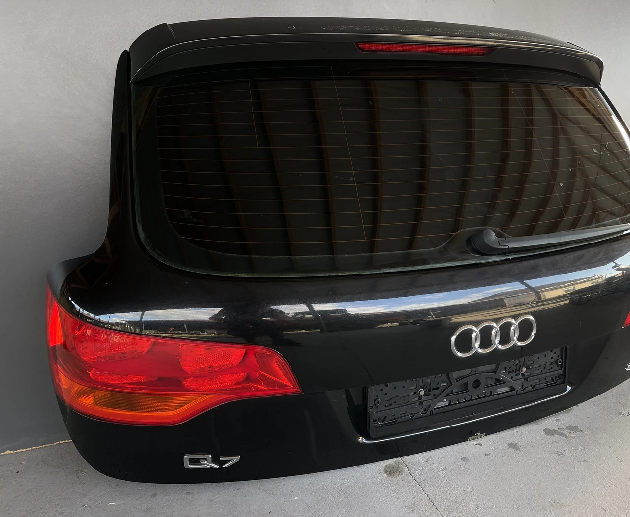 Кришка багажника ляда Audi Q7 Lz9y Audi Q7 Розбірка - фото 1