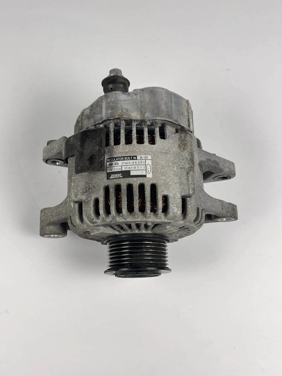 Генератор Kia sorento 1.5 37300 4A300 2002-2009г Кіа зіренто 1 - фото 2