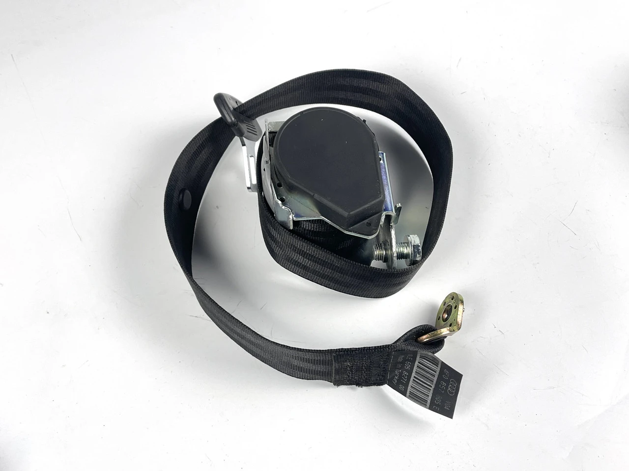 Ремінь безпеки задній лівий Audi A6 C6 2004-2011р Аудіо A6 C6 4F0857805E - фото 1