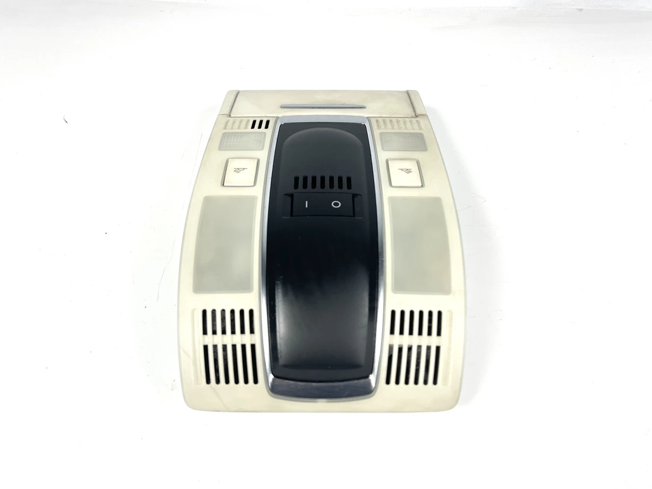 Плафон Audi a6 c6 2004-2011г освітлення салону Аудіо А6 C5 4F0947135J - фото 3