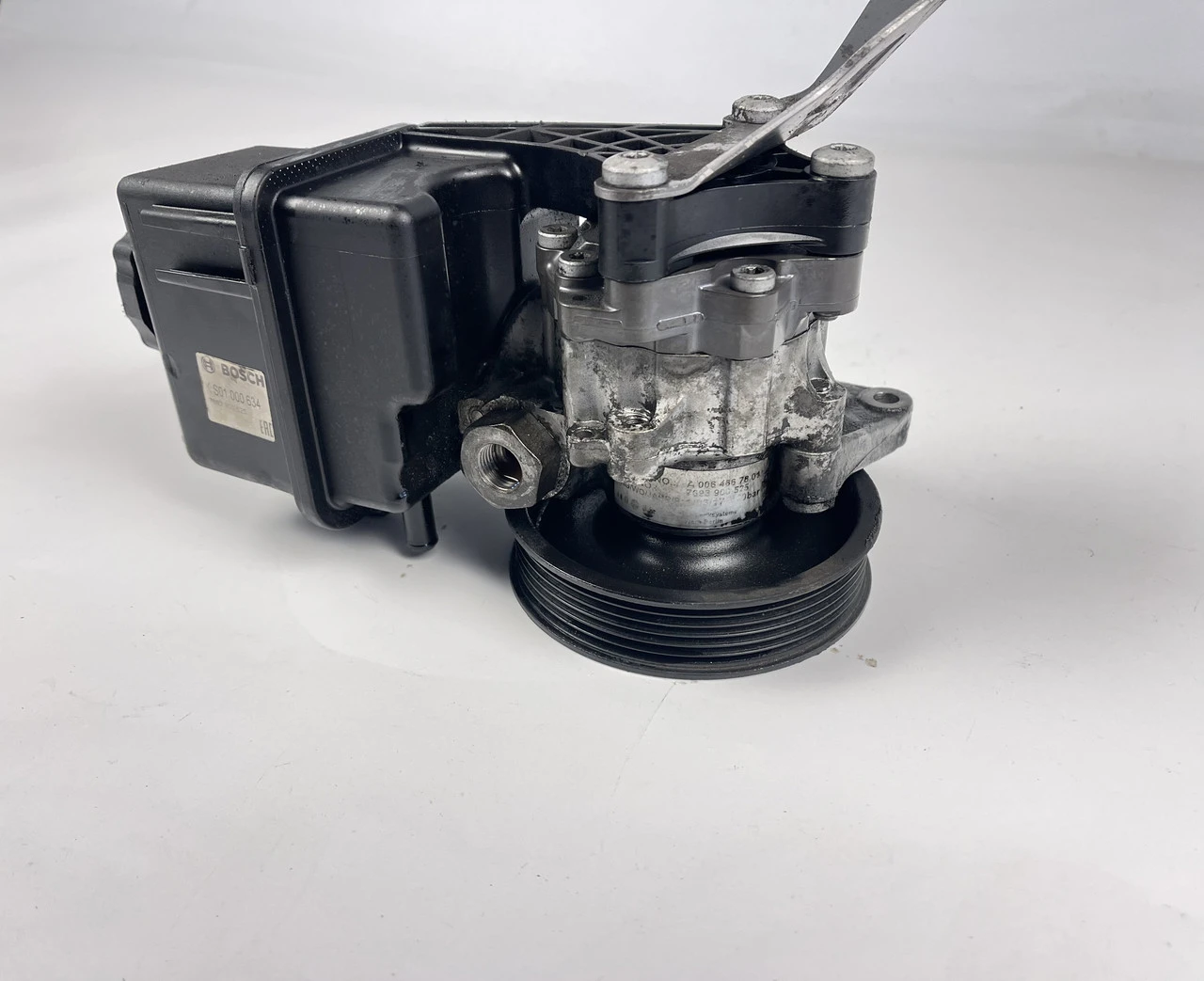 Гідропідсилювач керма ГУР Mercedes Sprinter 906 om651 2014-2018р Мерседес Спрін'єр 906 A0064667801 - фото 1