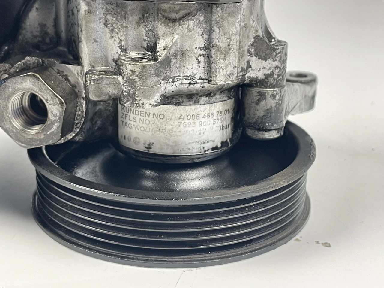 Гідропідсилювач керма ГУР Mercedes Sprinter 906 om651 2014-2018р Мерседес Спрін'єр 906 A0064667801 - фото 3