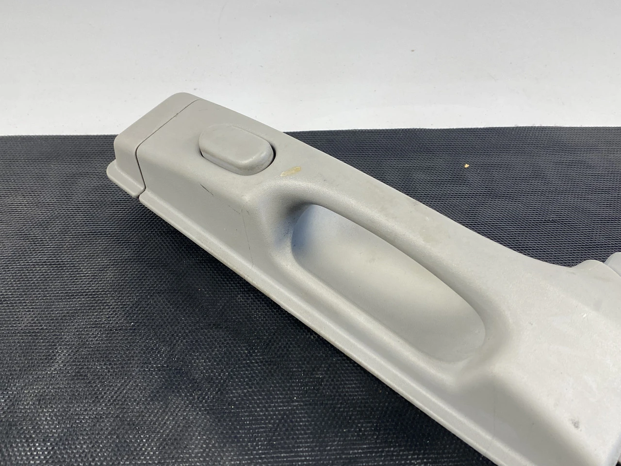 Ручка сдвижной двери внутренняя правая Mercedes Vito W639 2003-2014 Мерседес Вито A6397600561 - фото 1