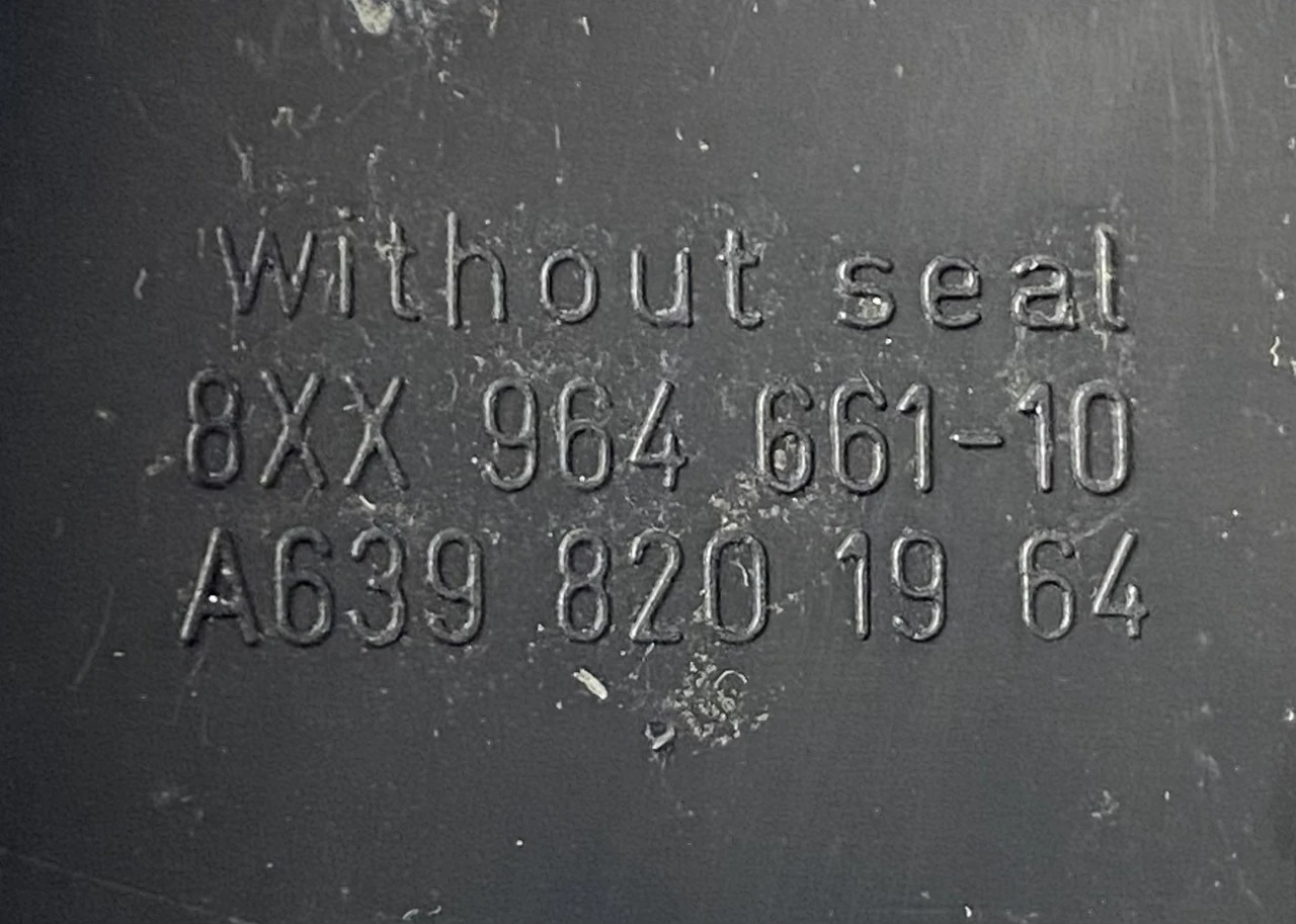 Ліхтар правий (відбивач) Mercedes Vito (W639) 2003-2014 A6398201964 - фото 2