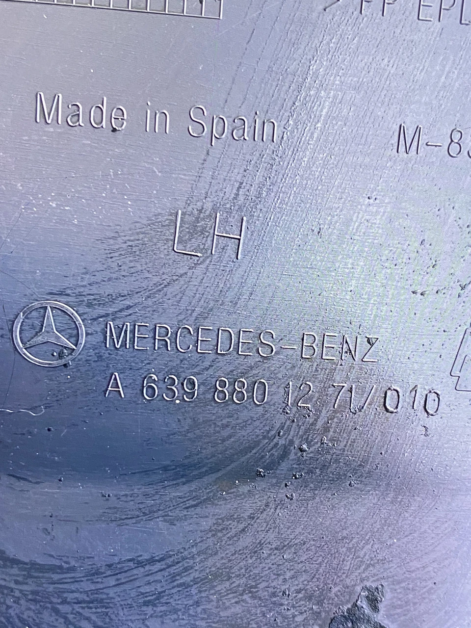 Клич бампер задній лівий Mercedes-Bens Vito 639 2003-2010г Мерседес Віто 639 A6398801271 - фото 3