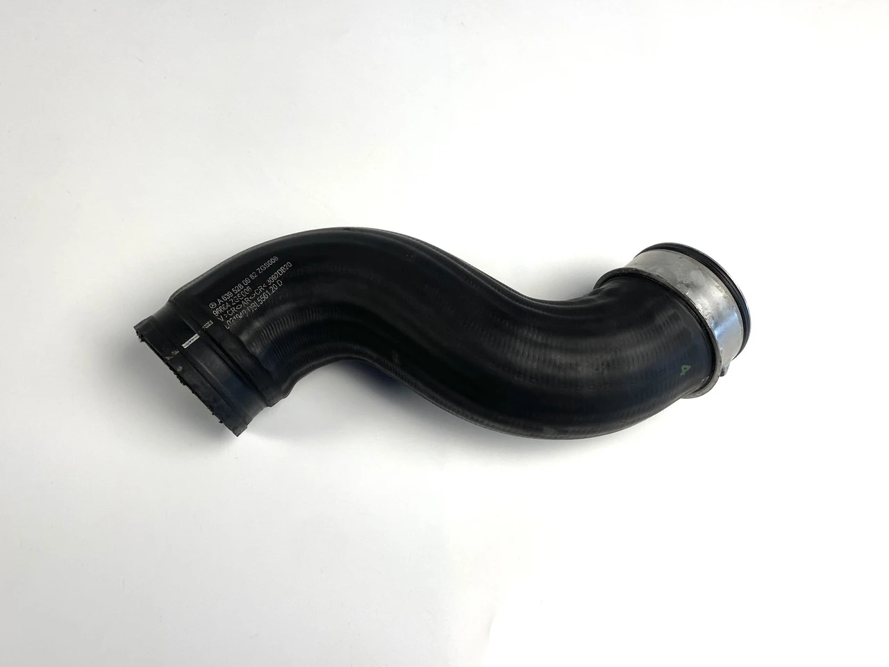 Патрубок інтеркулера б/у Mercedes-Vito 639 2003-2010р Віто 639 A6395280982 - фото 1
