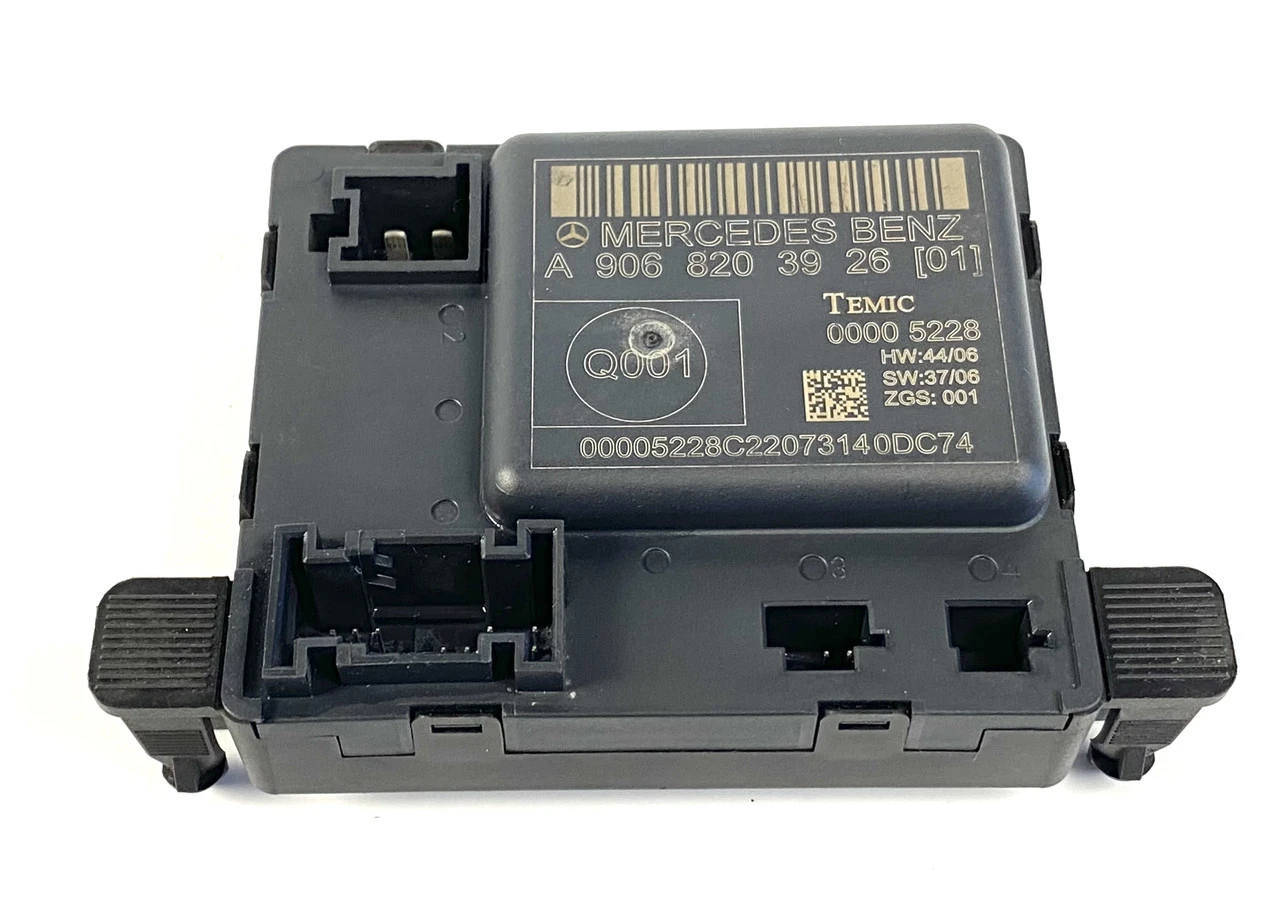 Блок керування передніх дверей Mercedes Sprinter 906 Volkswagen Crafter (2006-2013) A9068203926 - фото 1