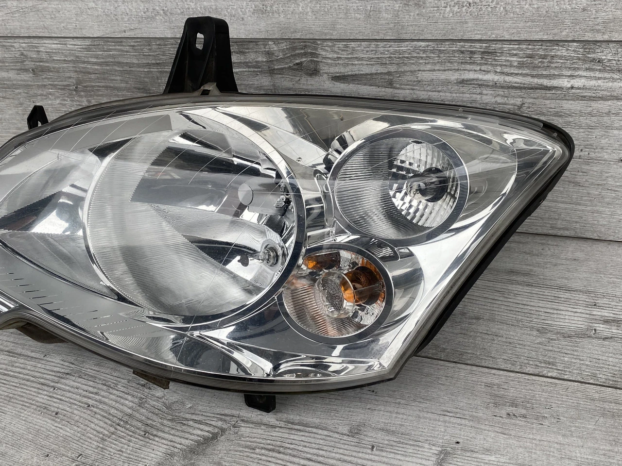 Фара ліва Mercedes Vito 639 (2010-2014) Мерседес Віто 639 A6398201861 - фото 1