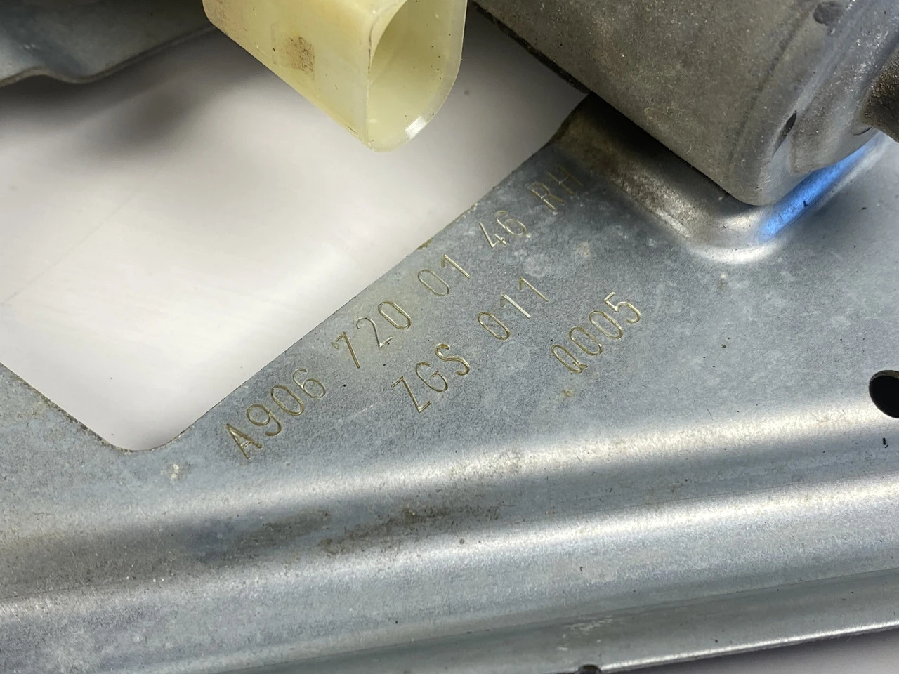 Стеклоподъемник электрический правый Mercedes Sprinter W906 (2006-2016) Мерседес Спринтер A9067200146 - фото 3