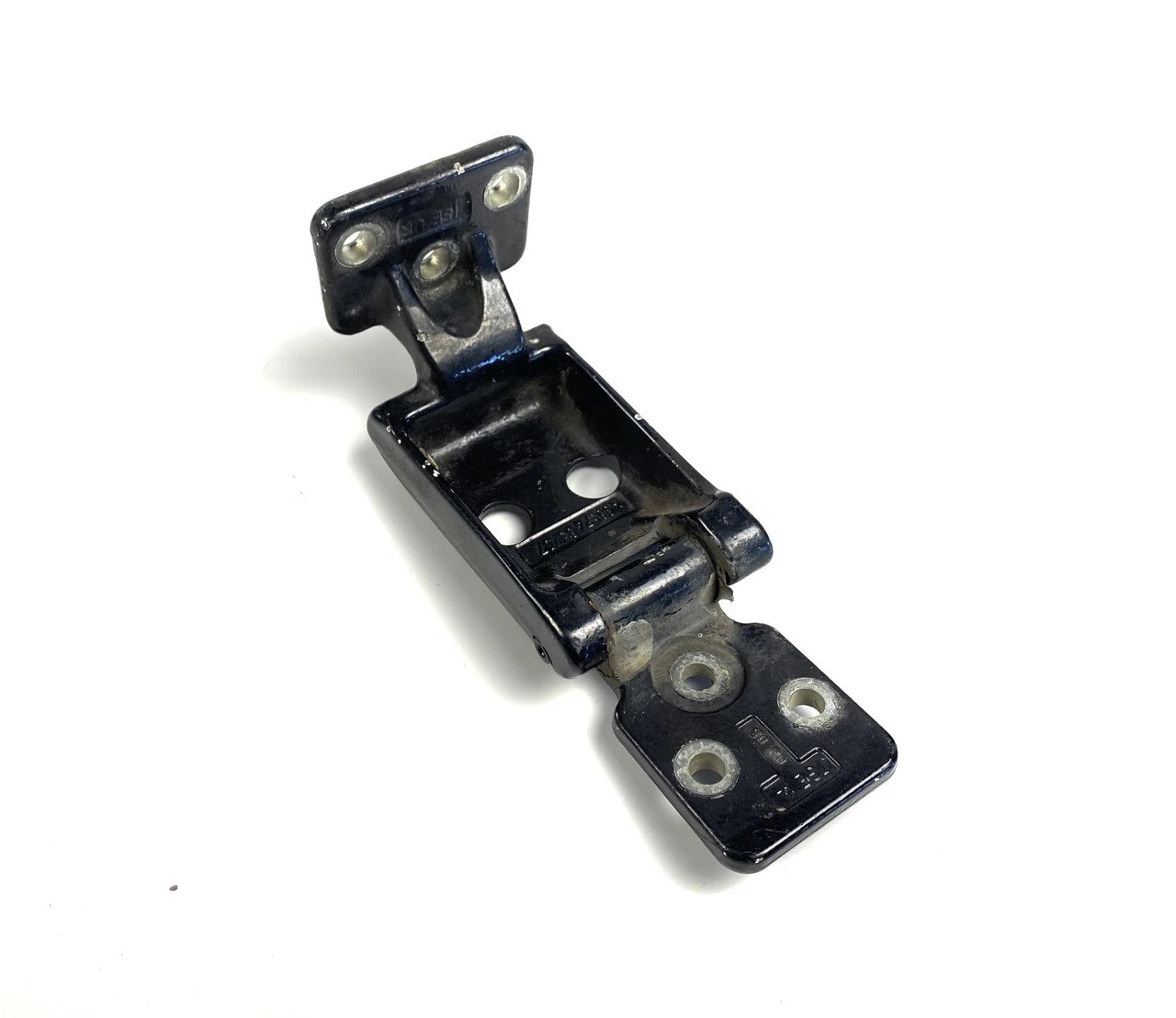 Петля задніх дверей нижня права Mercedes Sprinter 906 Мерседес Спринтер A9067400737 | ZAVTO.market