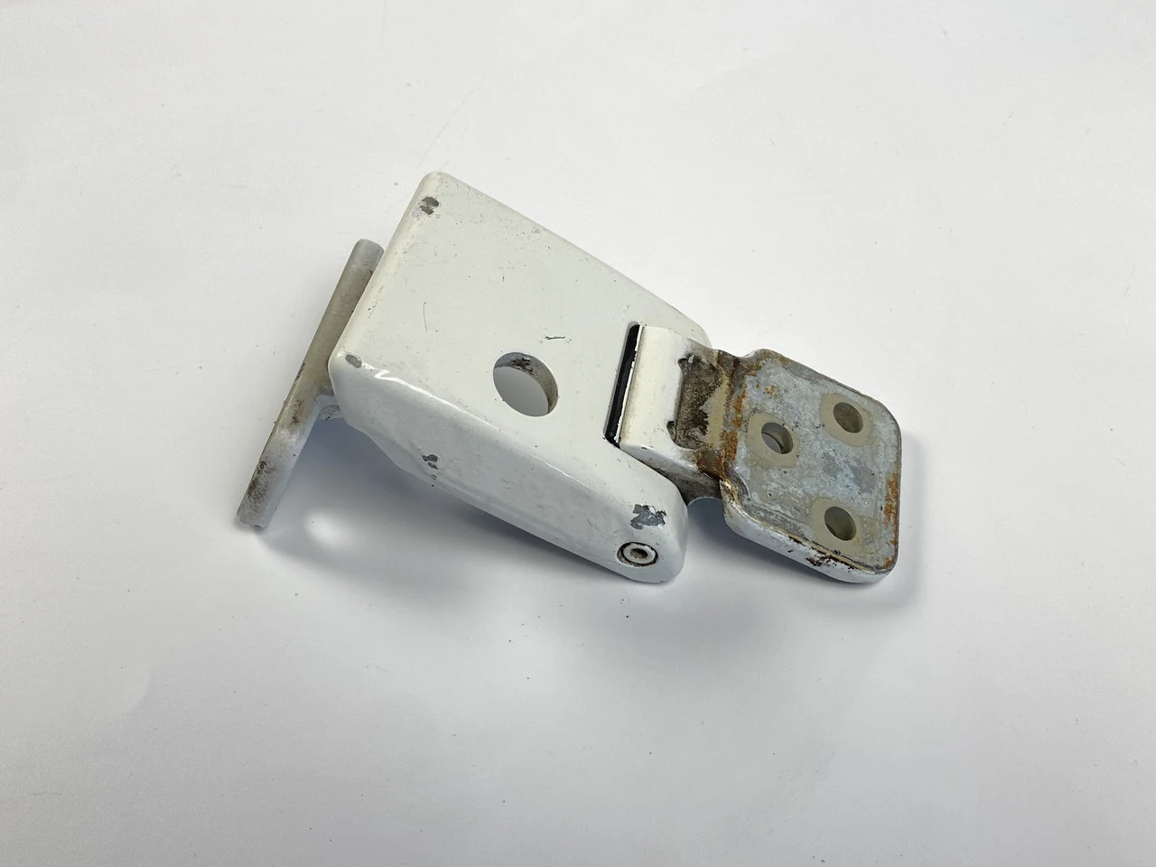 Петля задніх дверей верхня ліва Mercedes Sprinter 906 Мерседес Спринтер A9067400437 - фото 2