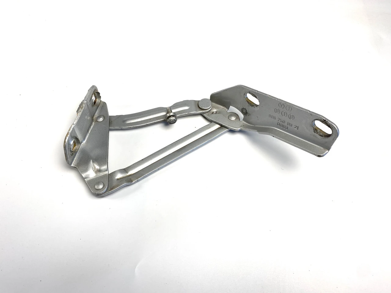 Петля капота ліва Mercedes Sprinter W906 Мерседес Спринтер A9067500021 - фото 1