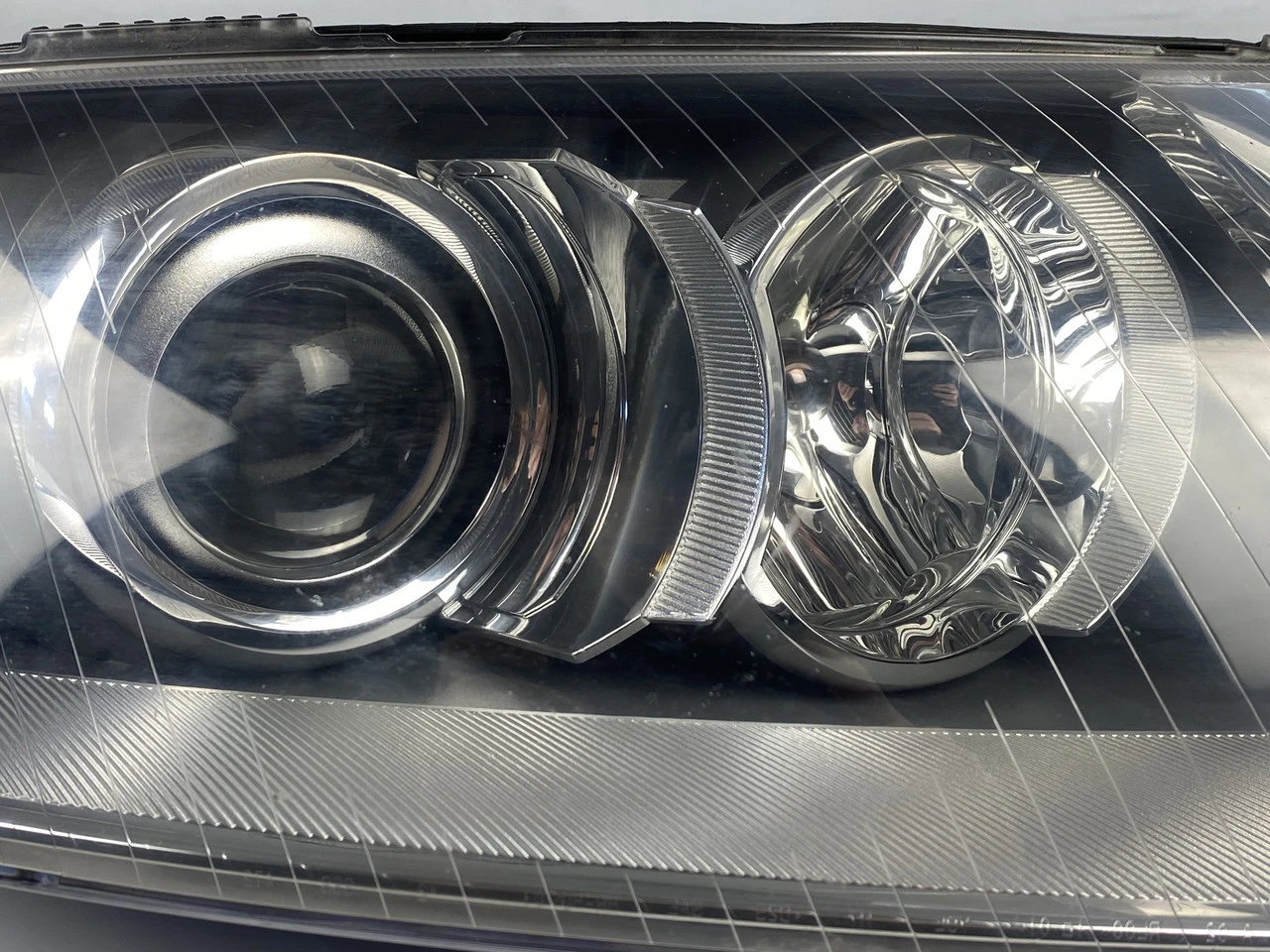 Передня права фара Audi A6 C6 Xenon фари Аудіо А6 С6 ксенон - фото 2