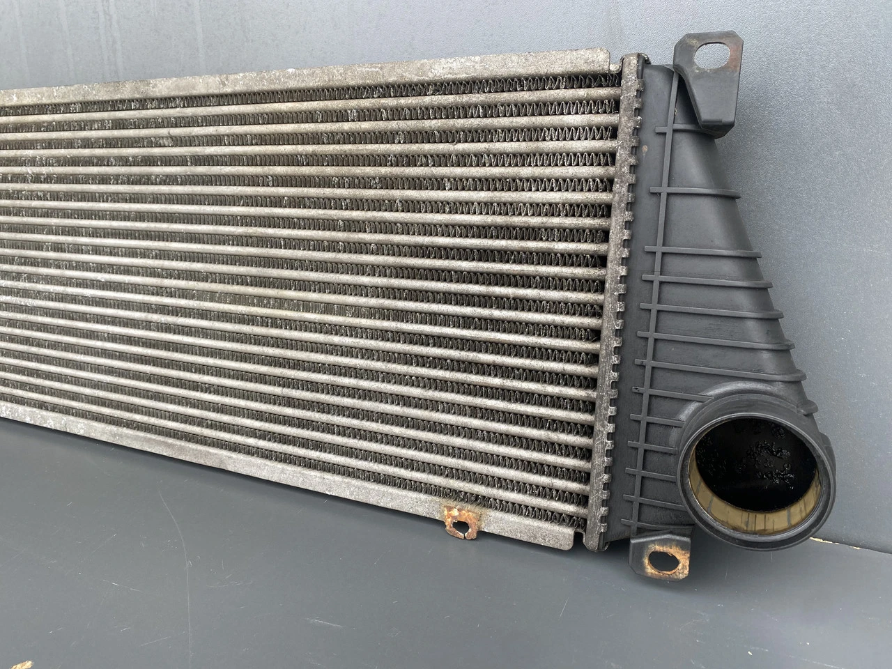 Інтеркулер Mercedes Sprinter 2.2 96-06р Мерседес Спринтер 903 - фото 2