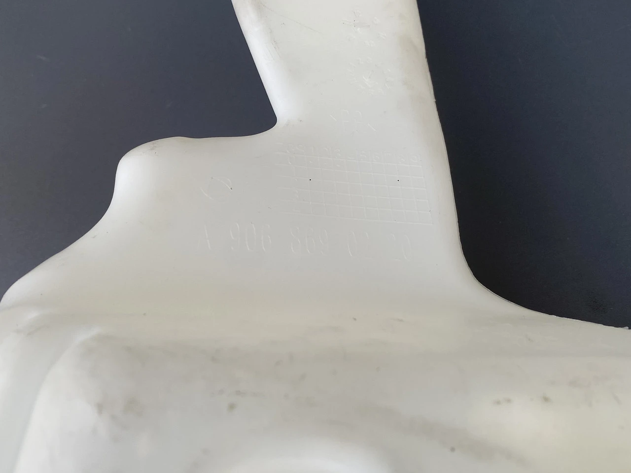 Бачок омивача Volkswagen Crafter 2006-2014р Фольксваген Крафтер A9068690220 - фото 5