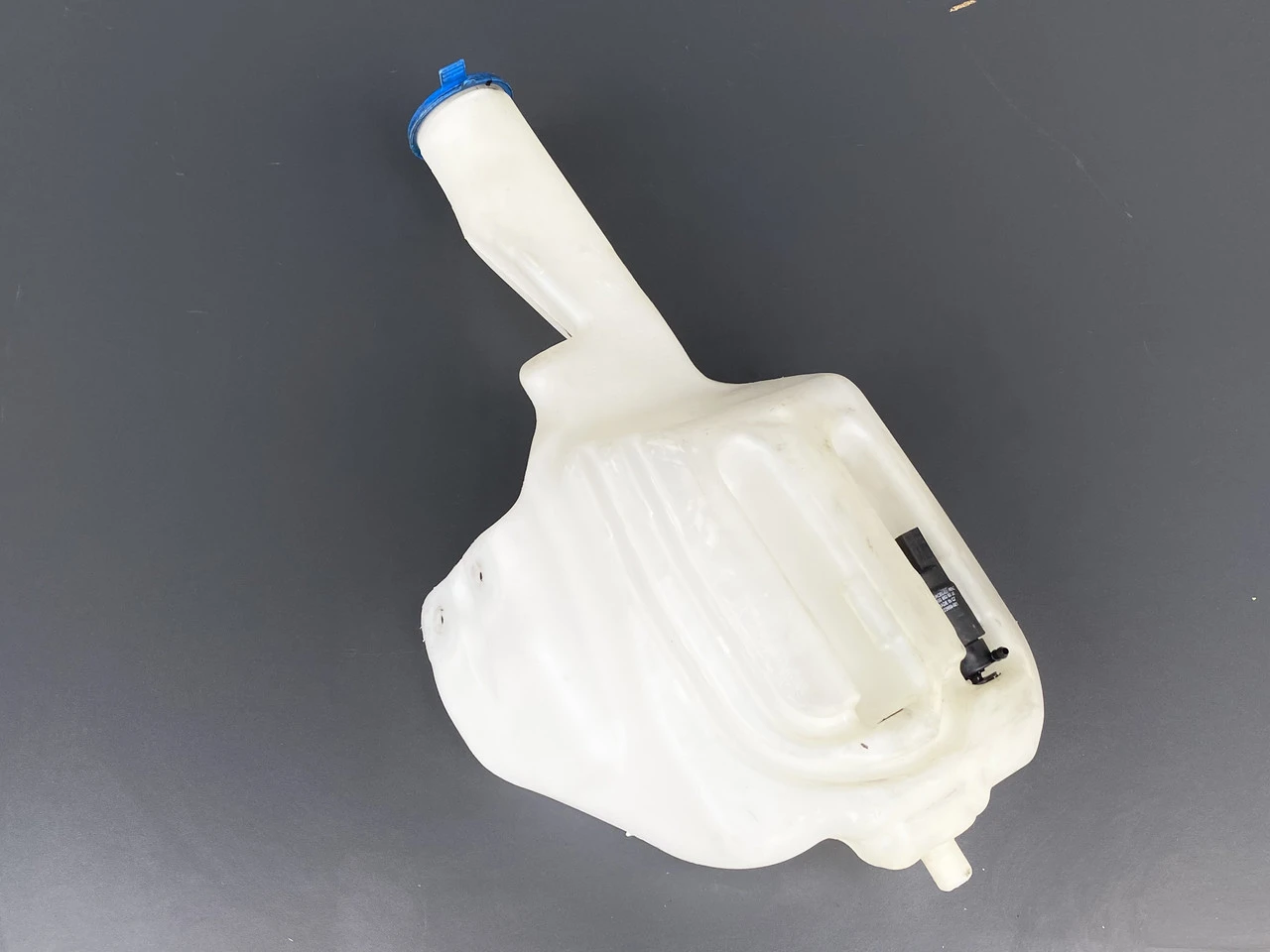 Бачок омивача Mercedes Sprinter 906 2006-2014 Мерседес Спринтер 906 A9068690220 | ZAVTO.market