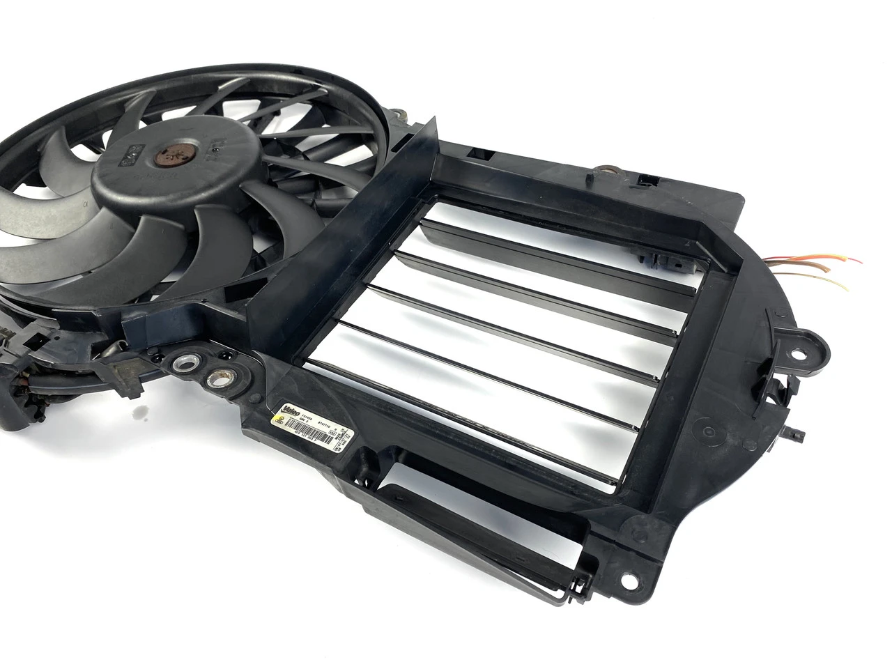Вентилятор Audi A6 C6 2.0 TDI 2005-2011 Аудіо А6 С6 2.0 4F0121003P - фото 2