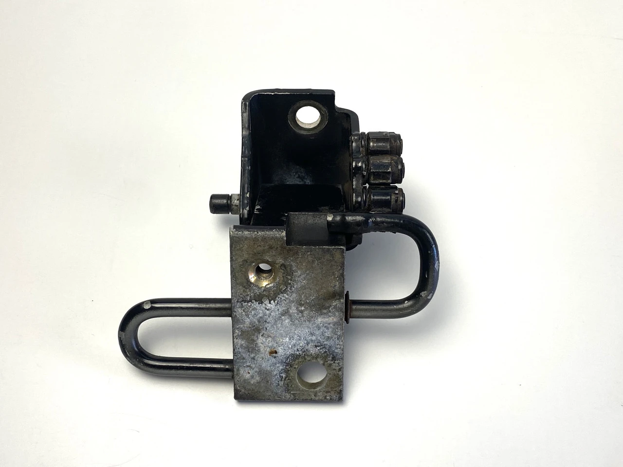 Петля дверей передня права Audi A6 C6 Аудіо А6 С6 8E0831412B - фото 4