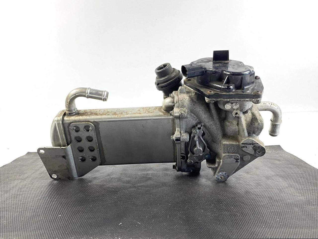 Клапан EGR Volkswagen T5 2.0 ЕГР Фольксваген Т5 03L131512DK - фото 4