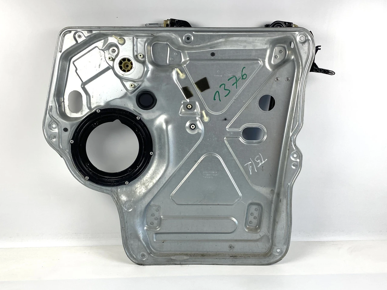 Склопідіймач передній правий Volkswagen T5 2003-2015р 7H0837730AP - фото 1