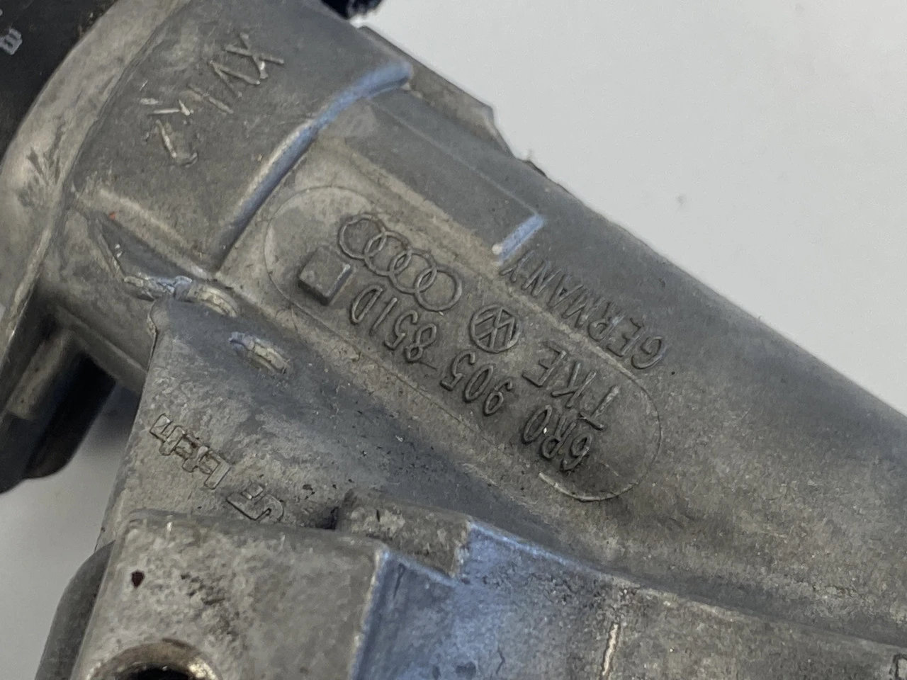 Замок запалювання з ключем VW T5 GP 2010-2015 Фольксваген Т5 6R0905851D 6R0905865 - фото 2