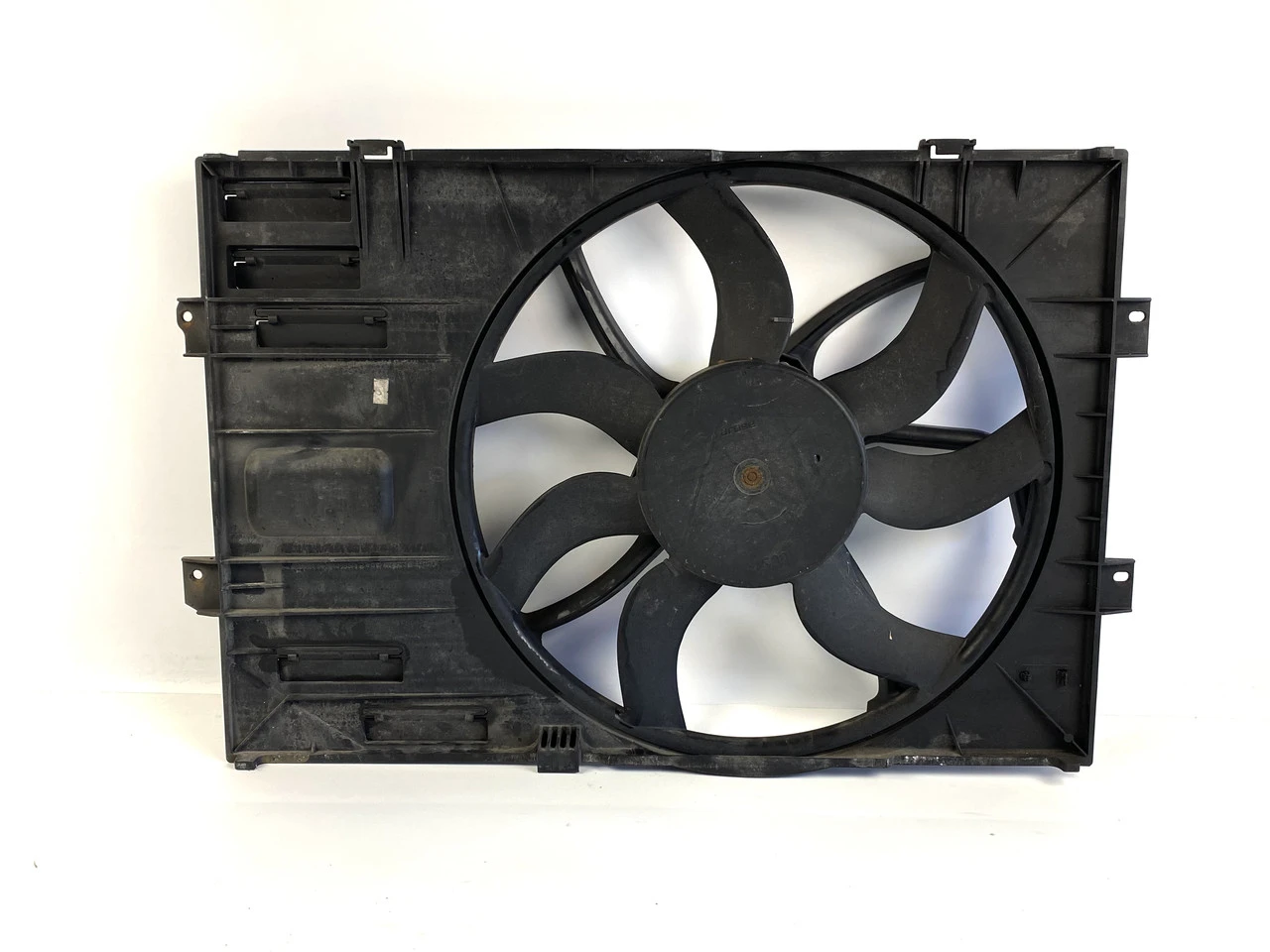 Дифузор вентилятор у зборі VW T5 GP 2010-2015 Фольксваген Т5 7E0121205A 7E0121207C - фото 3