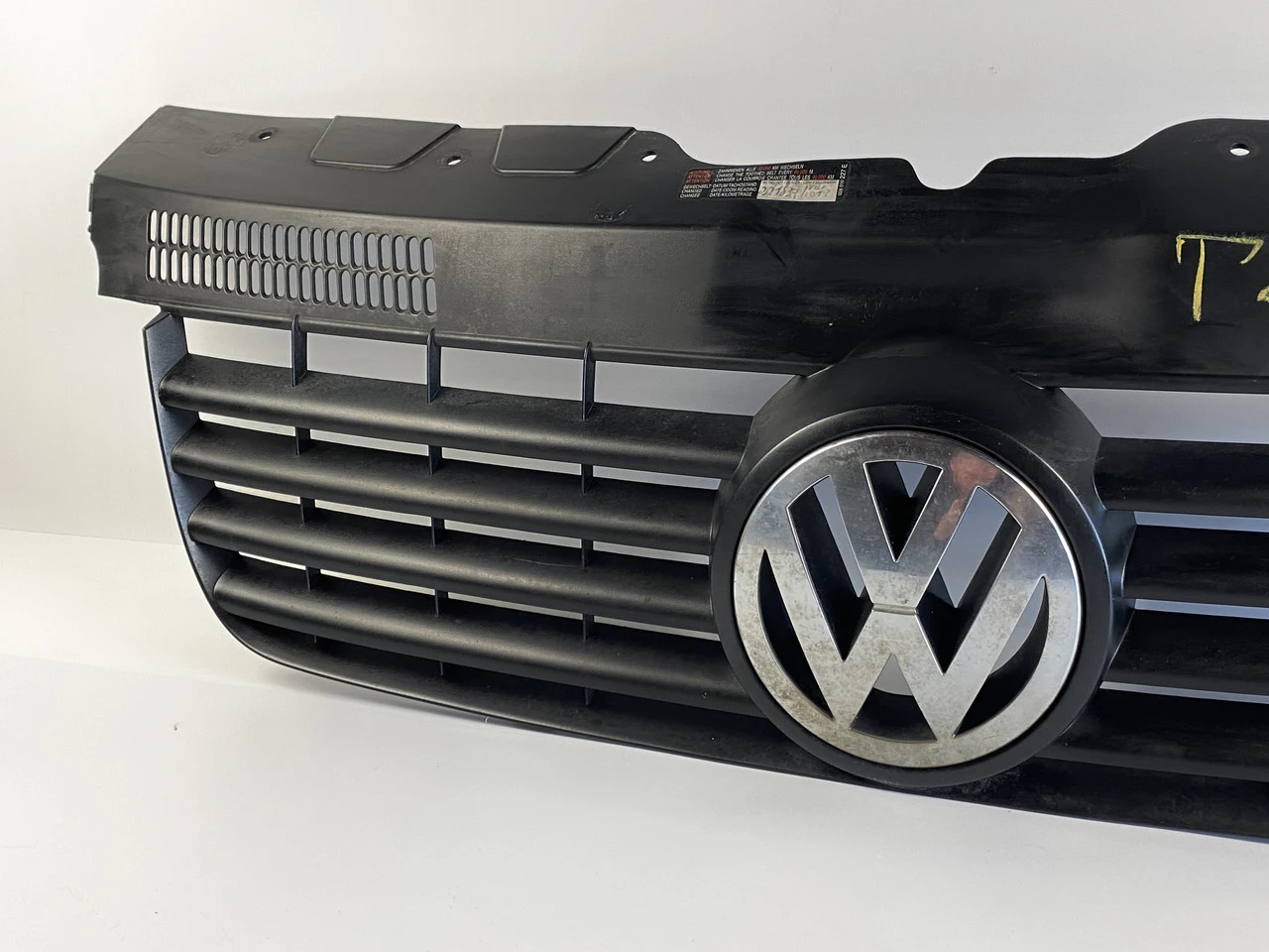 Решітка радіатора VW T5 2003-2010 Фольксваген Т5 7H0807101 - фото 2