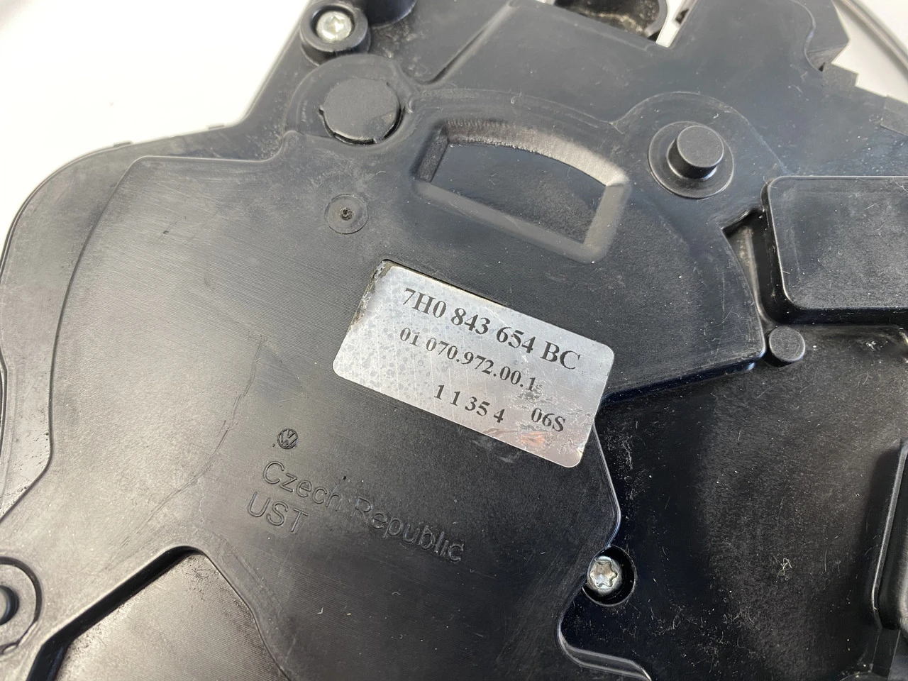 Замок зсувних дверей правий VW T5 Фольксваген Т5 2003-2010. 7H0843654BC - фото 2