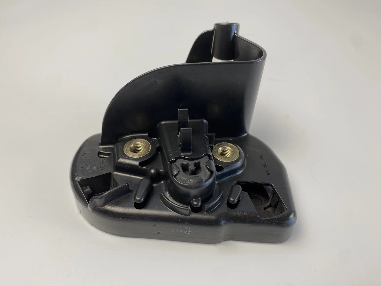 Замок (заскочка) бічних зсувних дверей VW T5 2003-2010 Фольксваген Т5 7H0843604K | ZAVTO.market