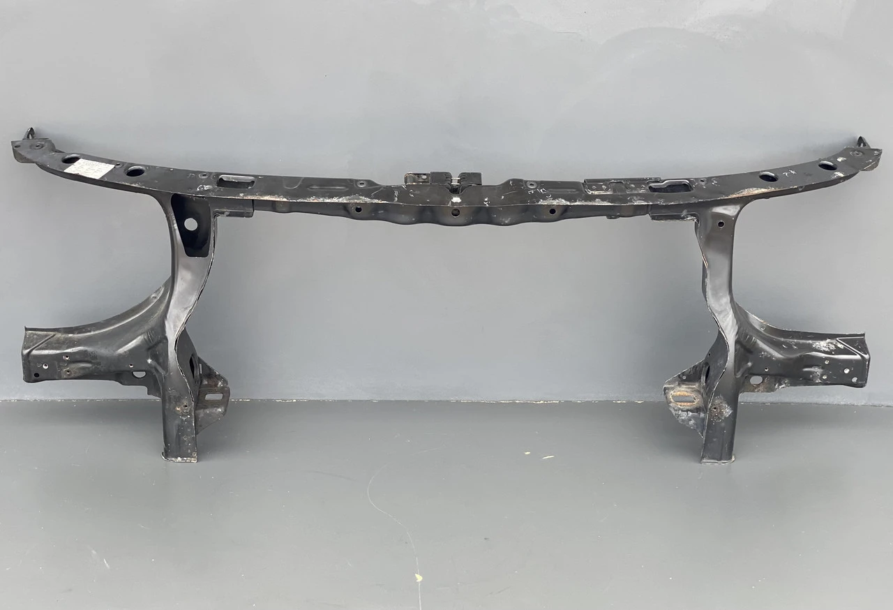 Телевізор (установна панель) VW T5 2003-2010 Volkswagen T5 L7H000043T | ZAVTO.market