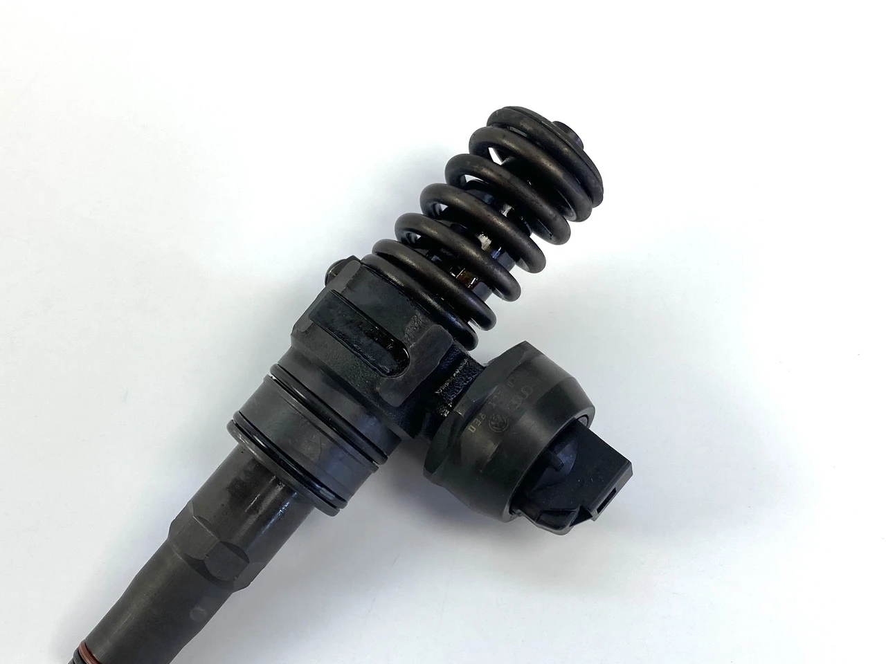 Насос-форсунка VW T5 1.9TDI 2003-2010 Фольксваген Т5 038130073BN 0414720313 - фото 1