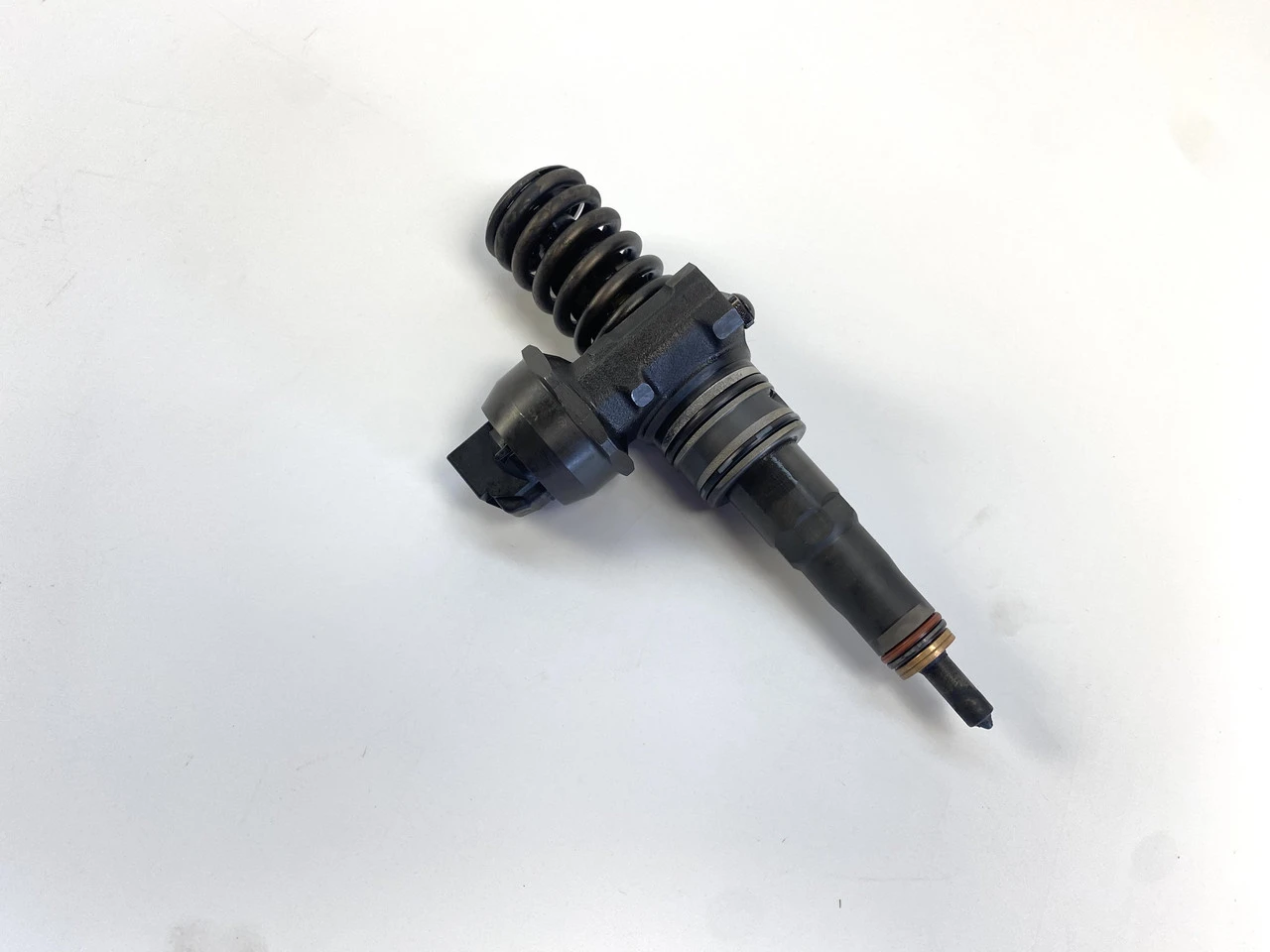 Насос-форсунка VW T5 1.9TDI 2003-2010 Фольксваген Т5 038130073BN 0414720313 - фото 2