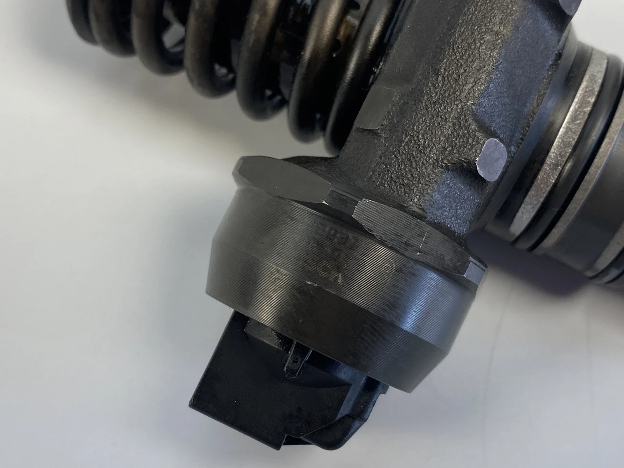 Насос-форсунка VW T5 1.9TDI 2003-2010 Фольксваген Т5 038130073BN 0414720313 - фото 3