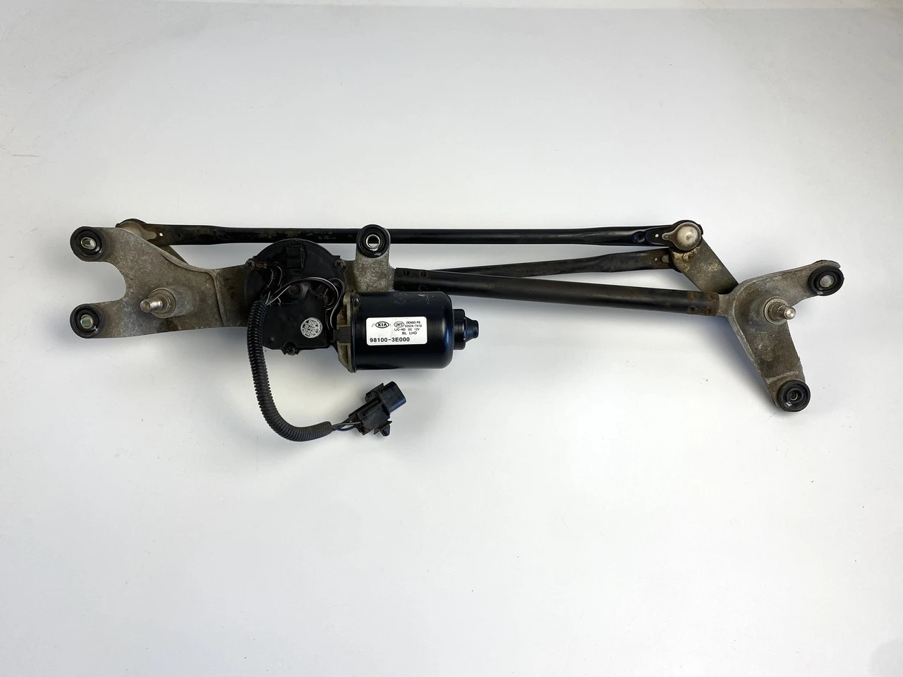 Трапеція двірників Kia Sorento 1 2002-2009 моторчик двірників Кіа Соренто 1 981003E000 | ZAVTO.market