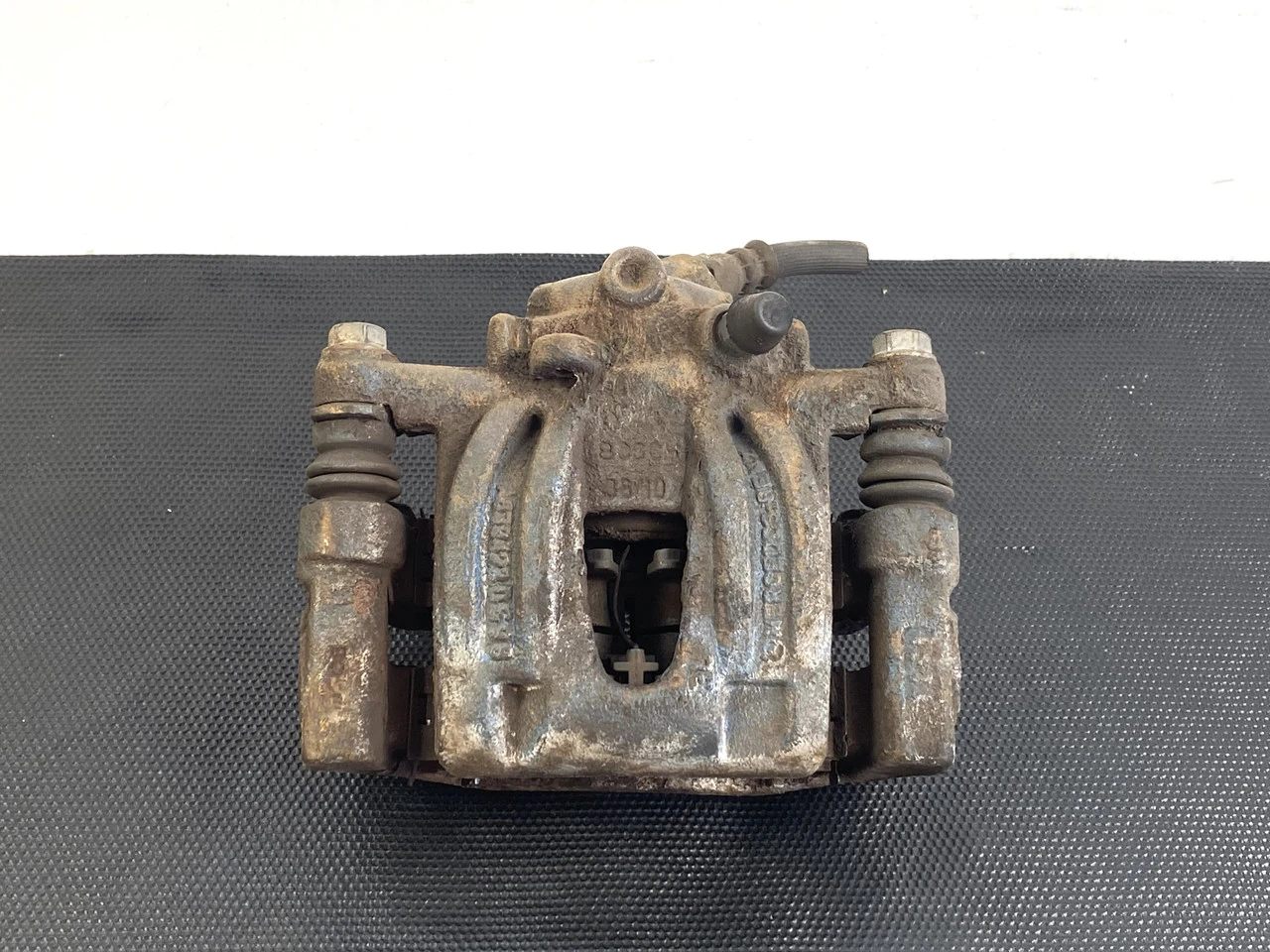 Суппорт задній правий Mercedes Vito W639 2003-2010 Віто 639 A6394200383 - фото 2