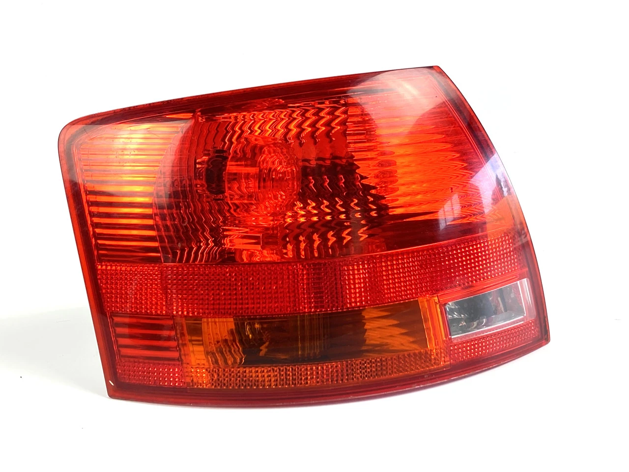 Ліхтар задній лівий Audi A4 B7 стоп Аудіо А4 Б7 8E9945095E - фото 1