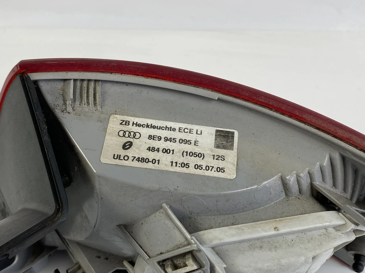 Ліхтар задній лівий Audi A4 B7 стоп Аудіо А4 Б7 8E9945095E - фото 3