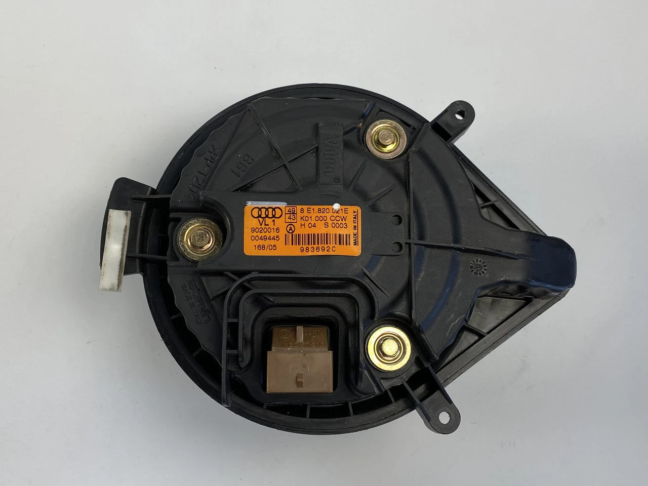 Вентилятор пічки Audi A4 B7 моторчик пічки Audi А4 Б7 8E1820021E - фото 2