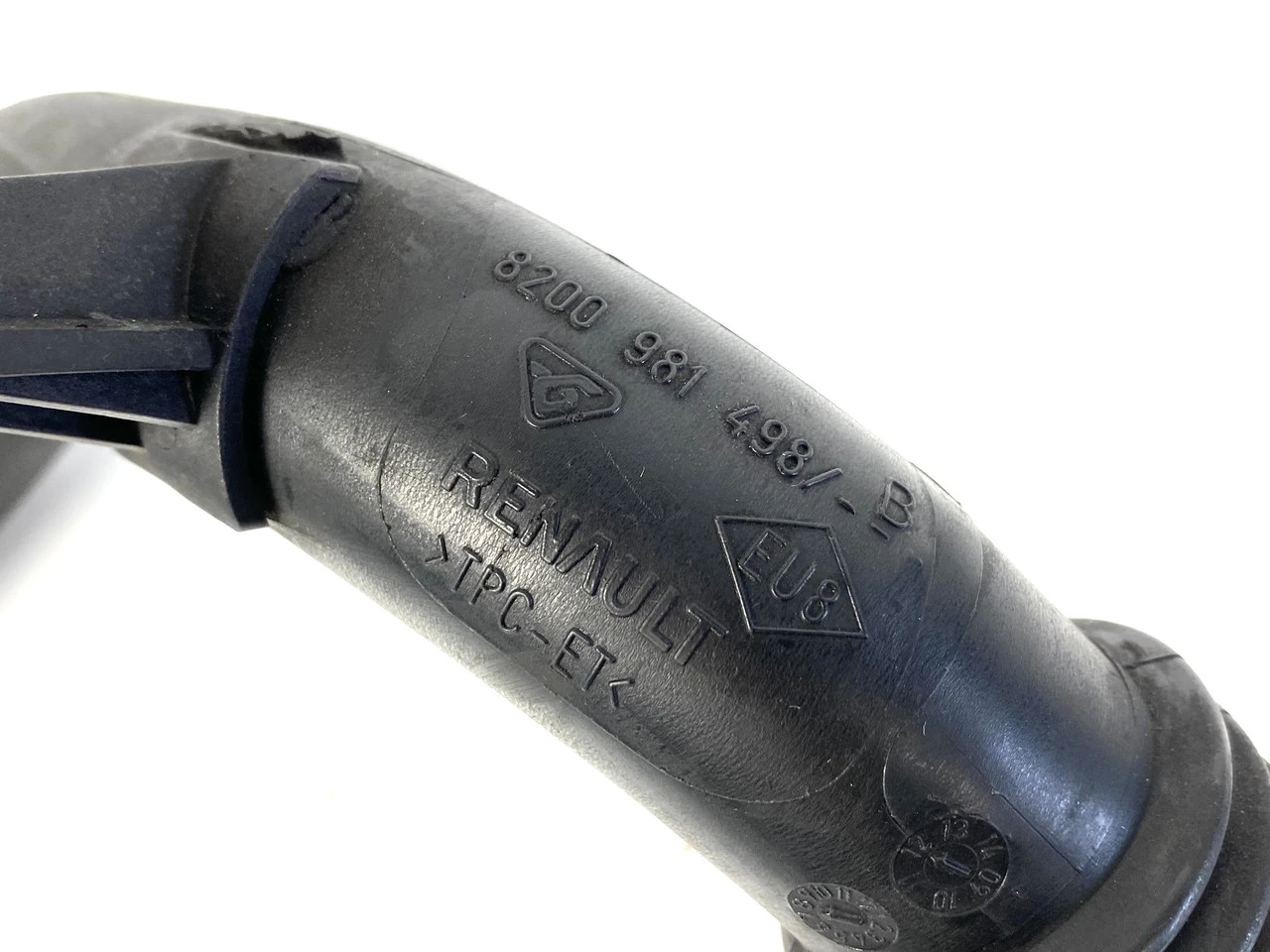 Патрубок інтеркулера Renault Megane 3 1.5dCi 2009-2015 Рено Меган 3 8200981498 - фото 1