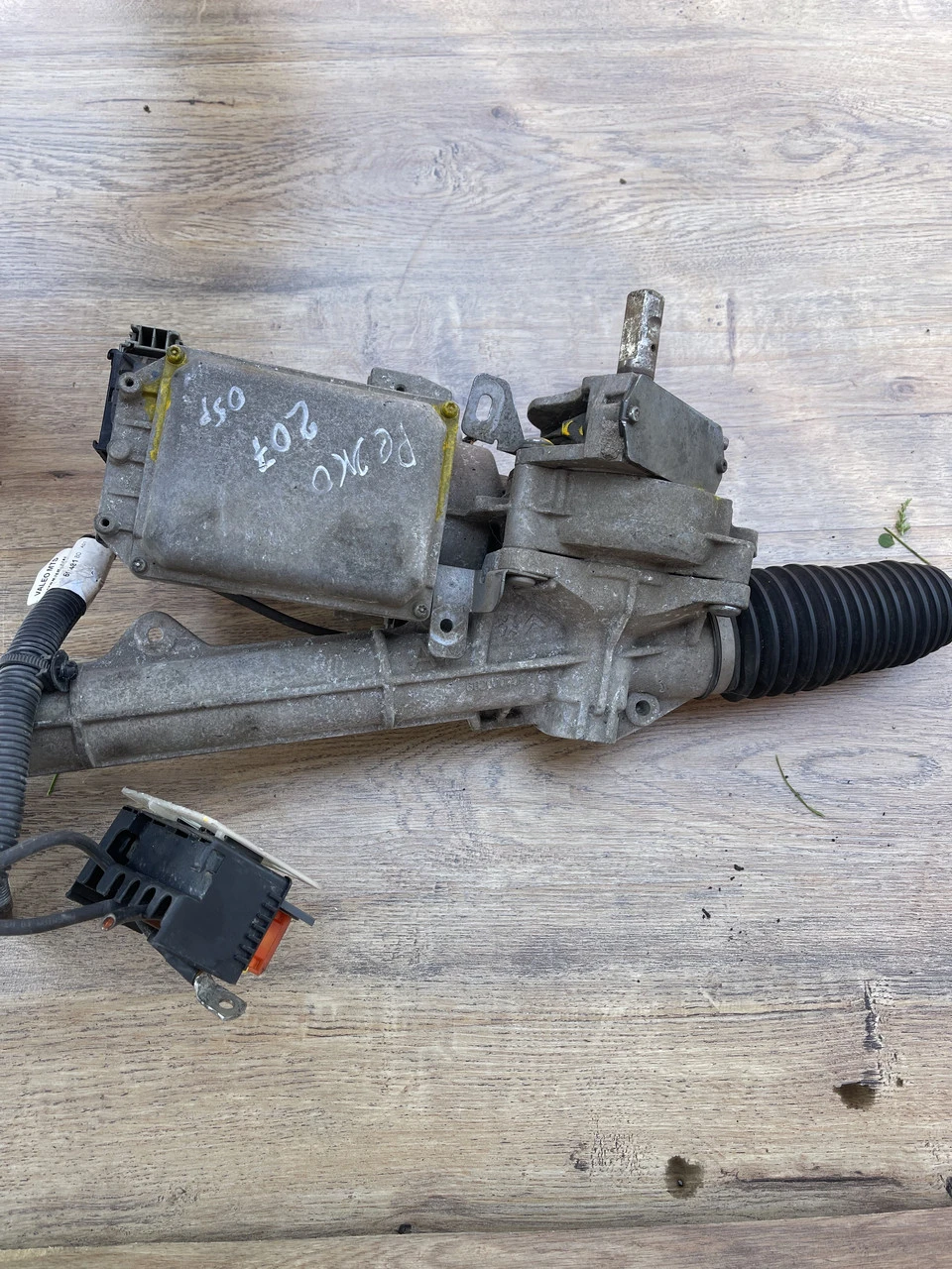 Рульова рейка з електропідсилювачем Peugeot 207 Citroen C3 Picasso 6700001531B - фото 4